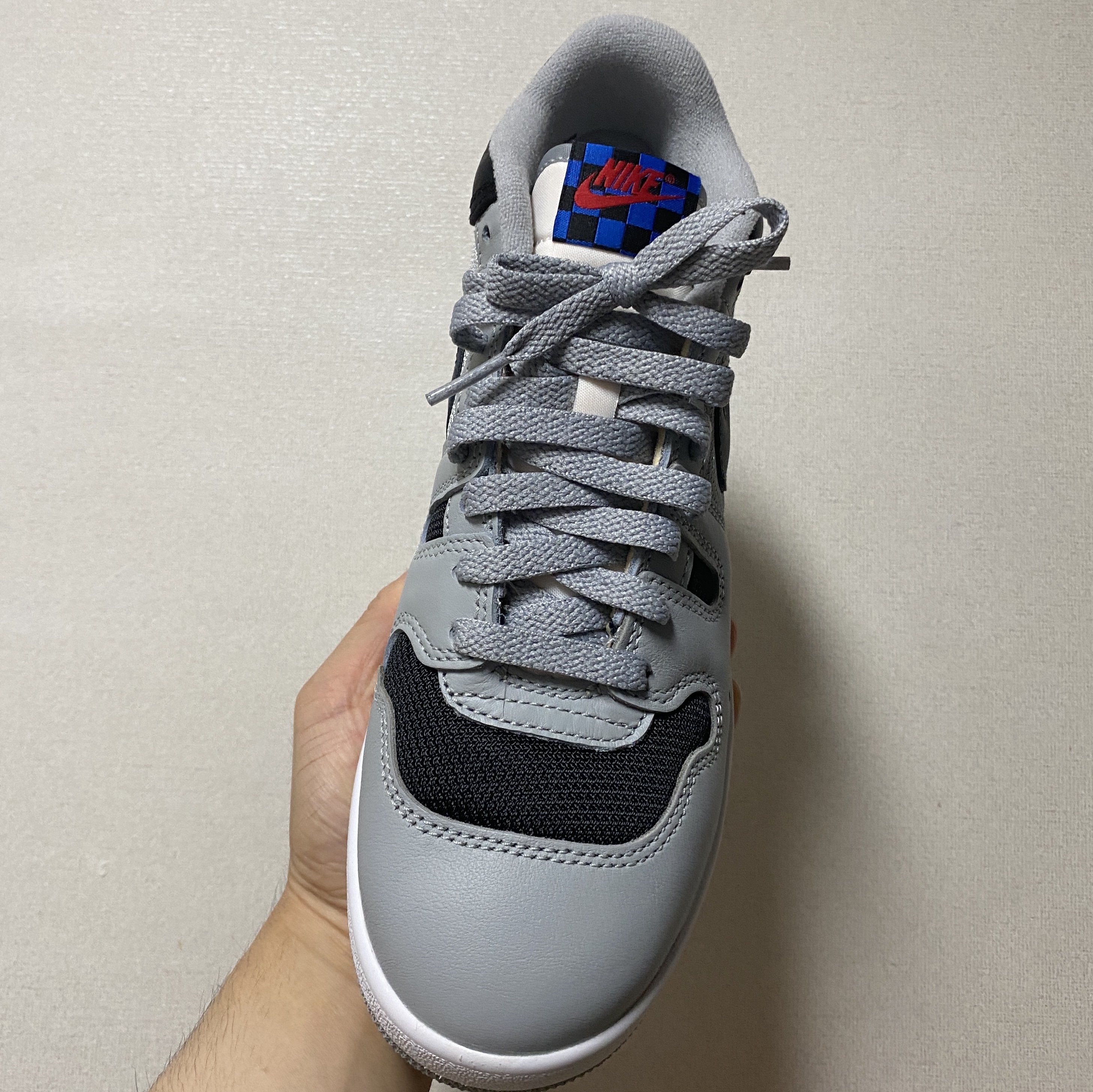 Nike Mac Attack QS SP Light Smoke Grey 착용 스타일