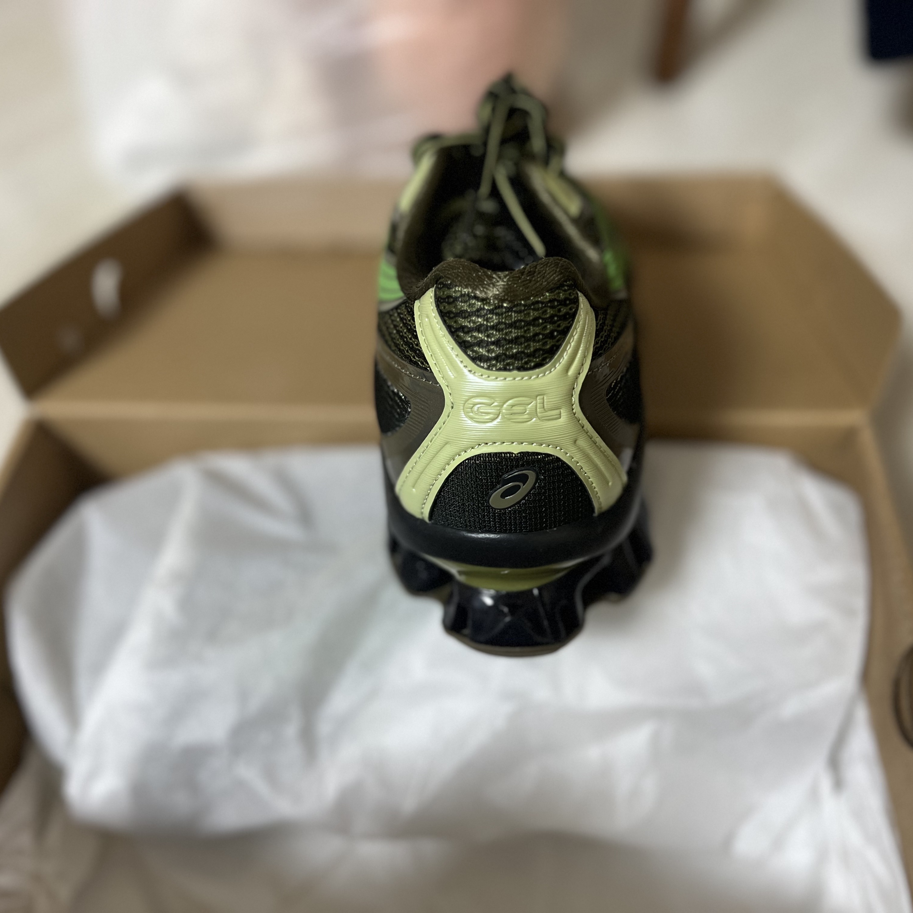 Asics US5-S Gel-Quantum Kinetic Moss Bamboo 착용 스타일 - 7