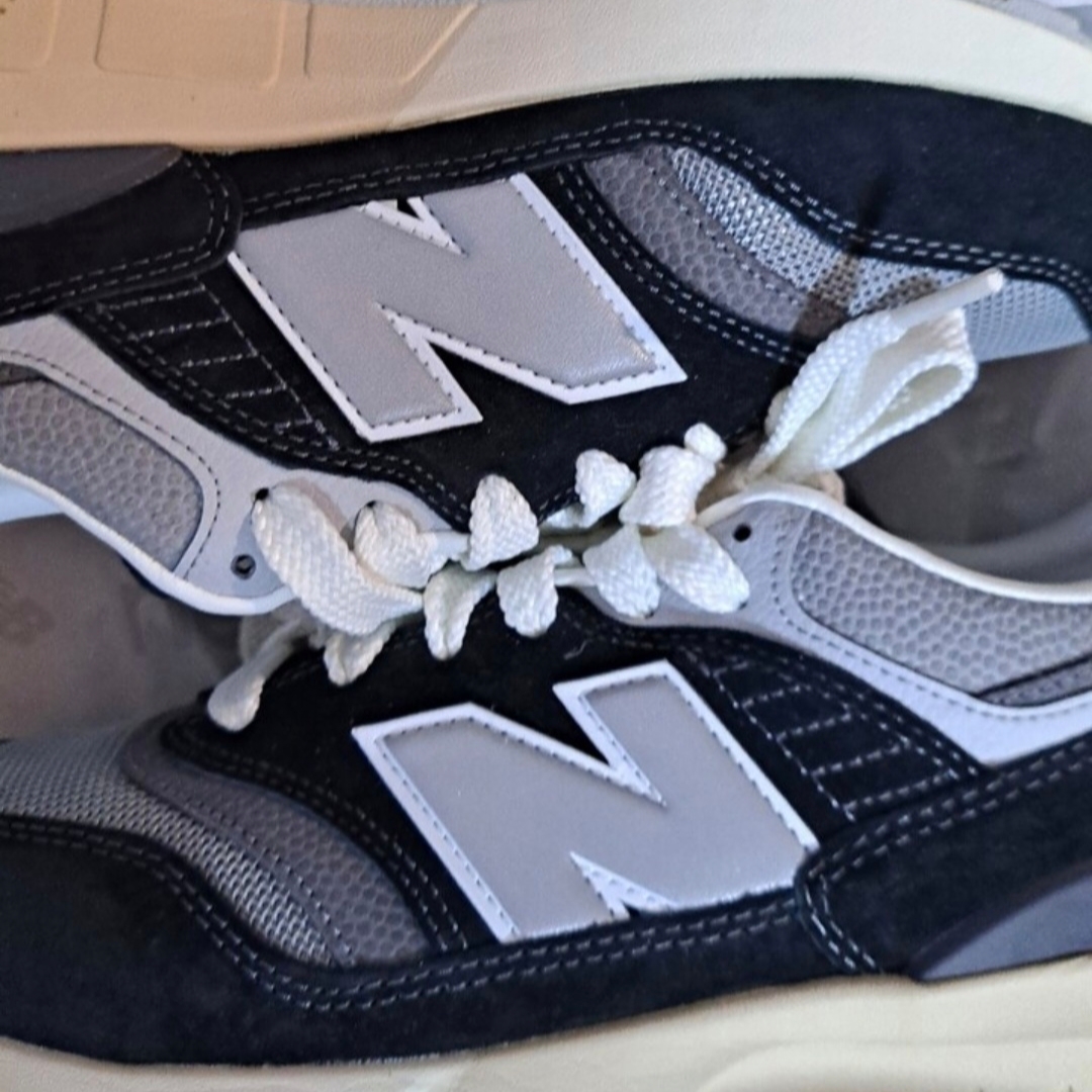 New Balance 997R Black Grey 착용 스타일