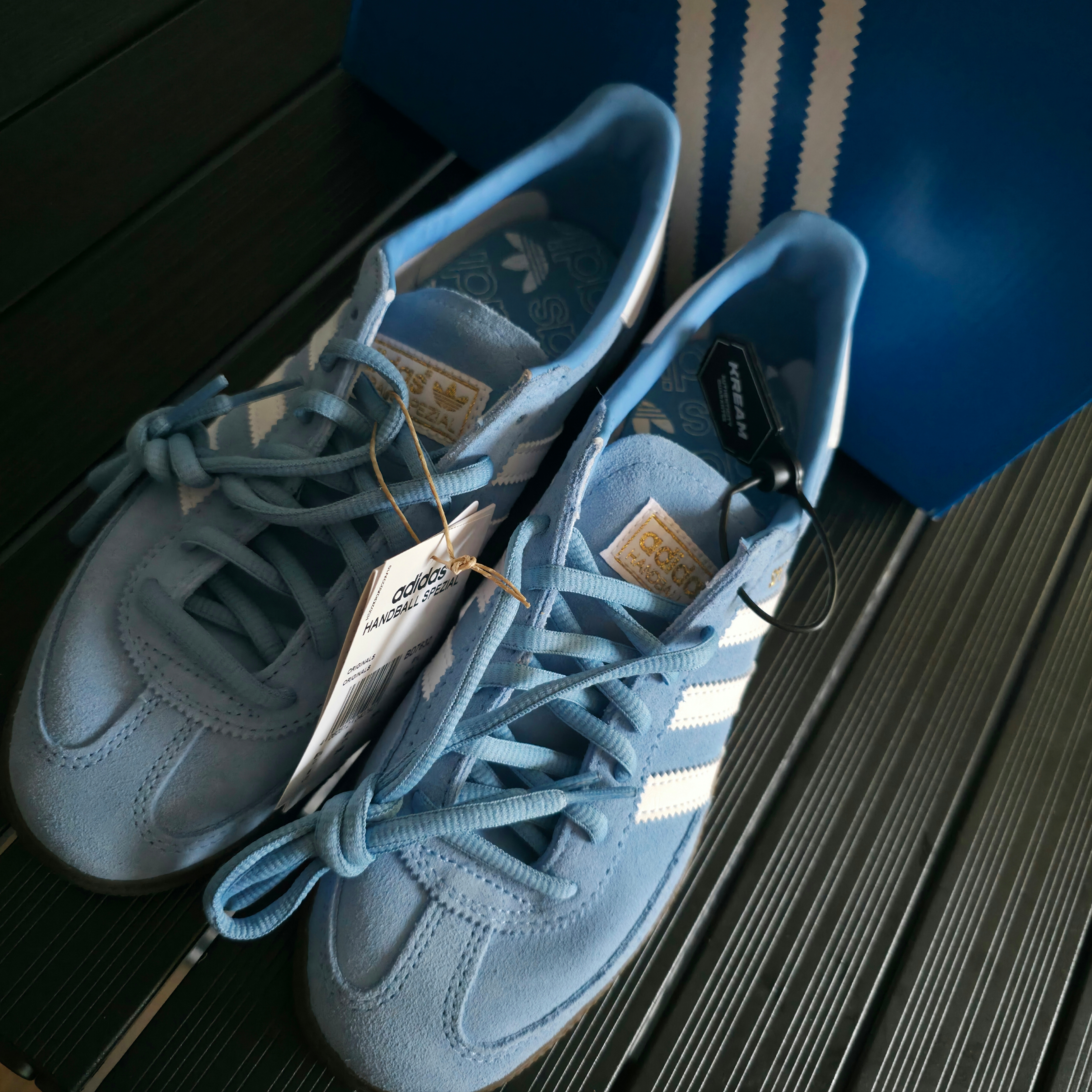 Adidas Spezial Handball Light Blue 착용 스타일