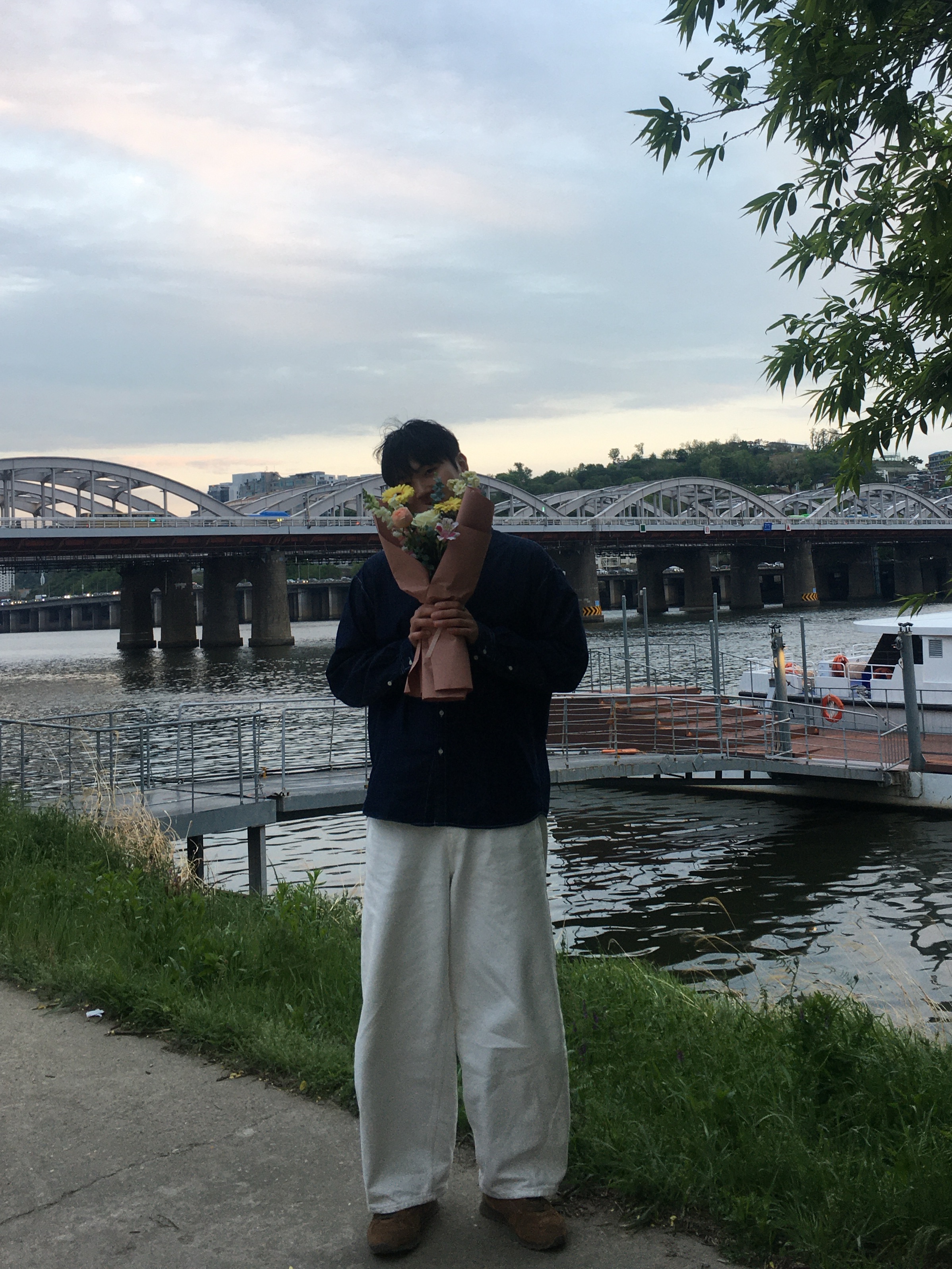 noun Wide Curved Denim Pants White, Mizuno LG 60S 2K Brown 착용 스타일 - 3