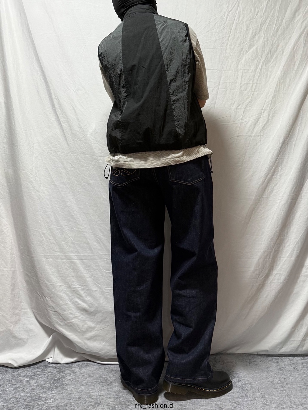 Dr. Martens 1461 Smooth Black, Human Made Military Card Case Olive Drab 착용 스타일 - 2