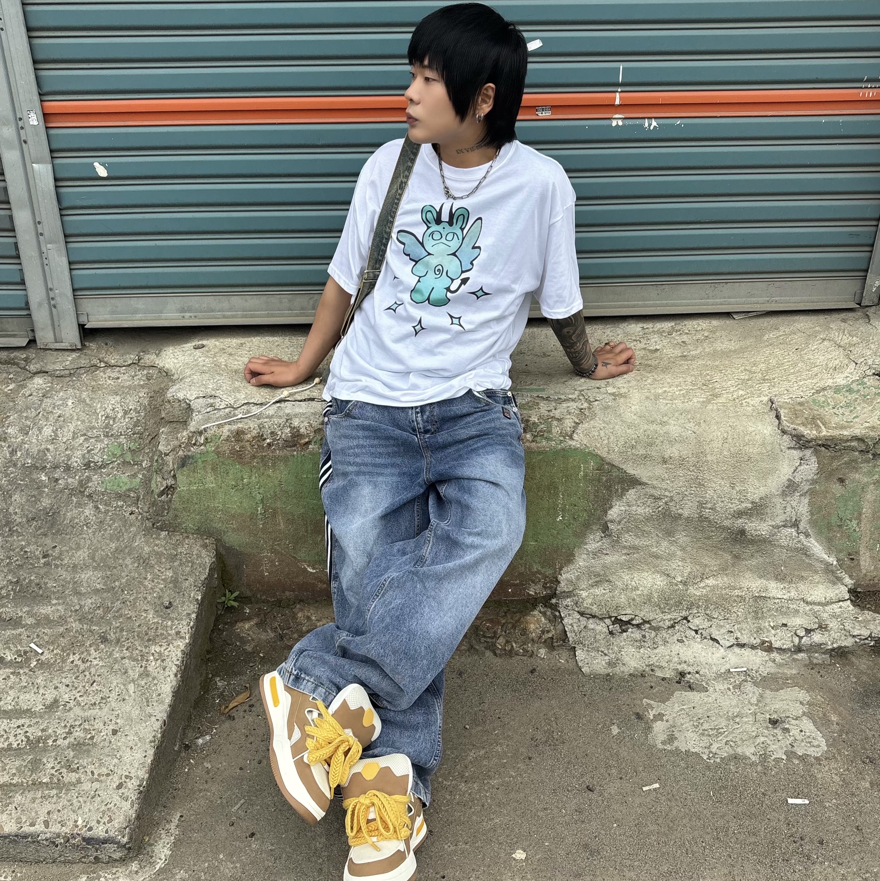 SPORT CHAMBER SC Track Denim Pants Blue 착용 스타일 - 3