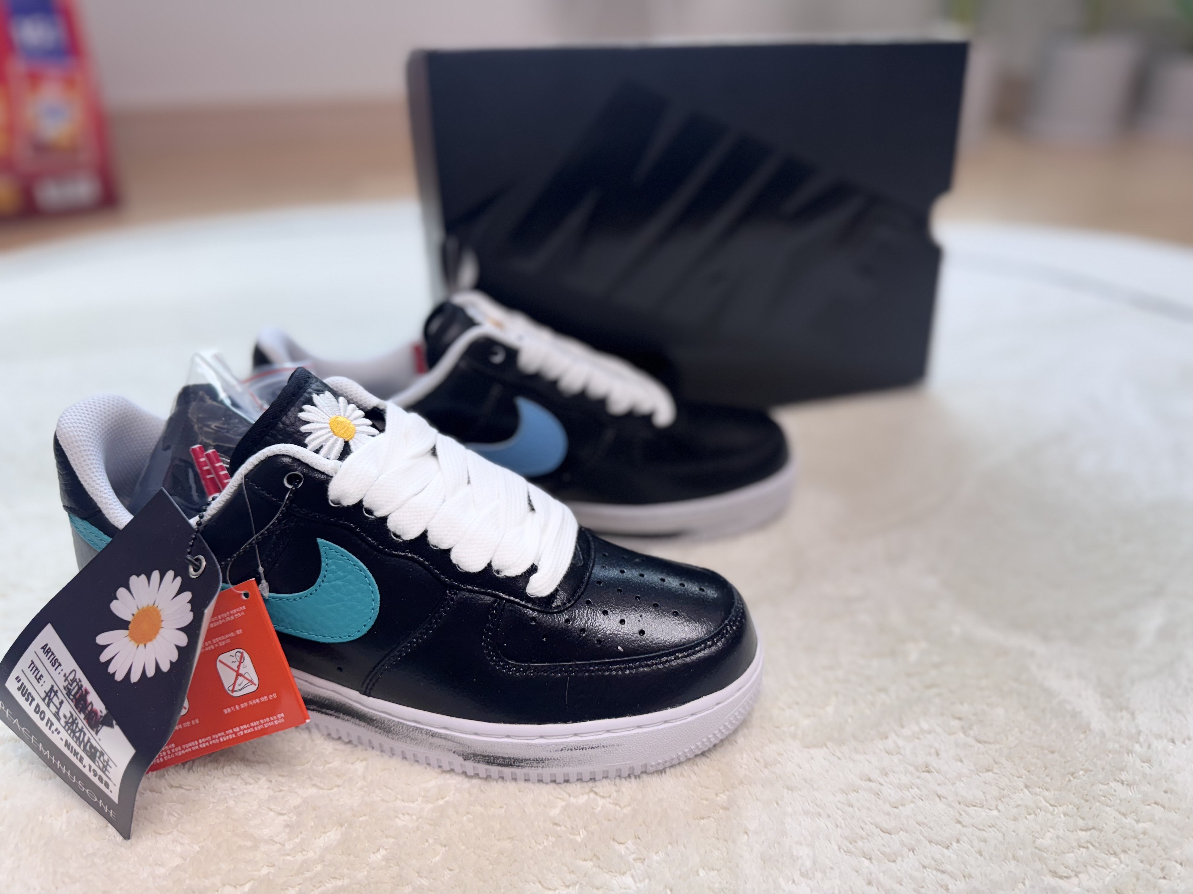 Nike x Peaceminusone Air Force 1 Low Para-Noise 3.0 Black and Multicolor 착용 스타일 - 2