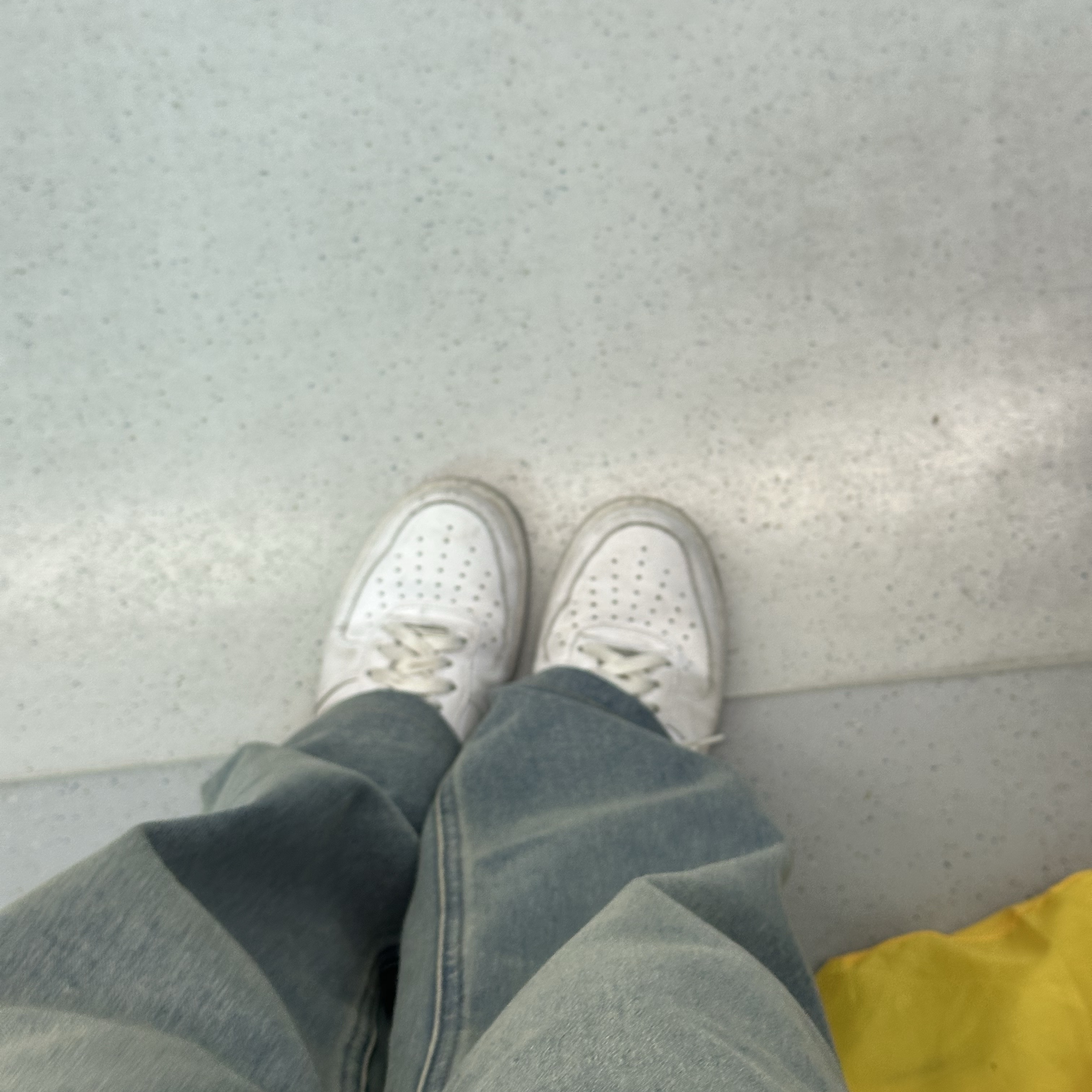 Nike Air Force 1 '07 Low White 착용 스타일