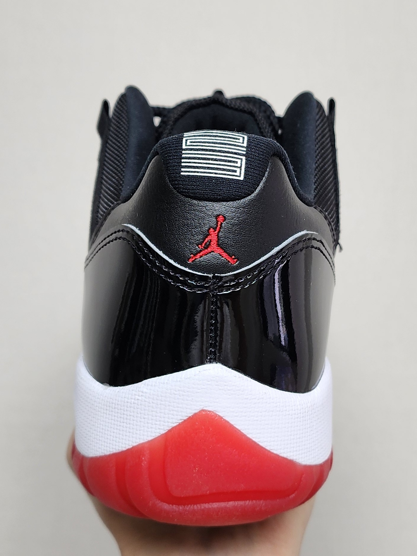 Jordan 11 Retro Low Bred 2025 착용 스타일