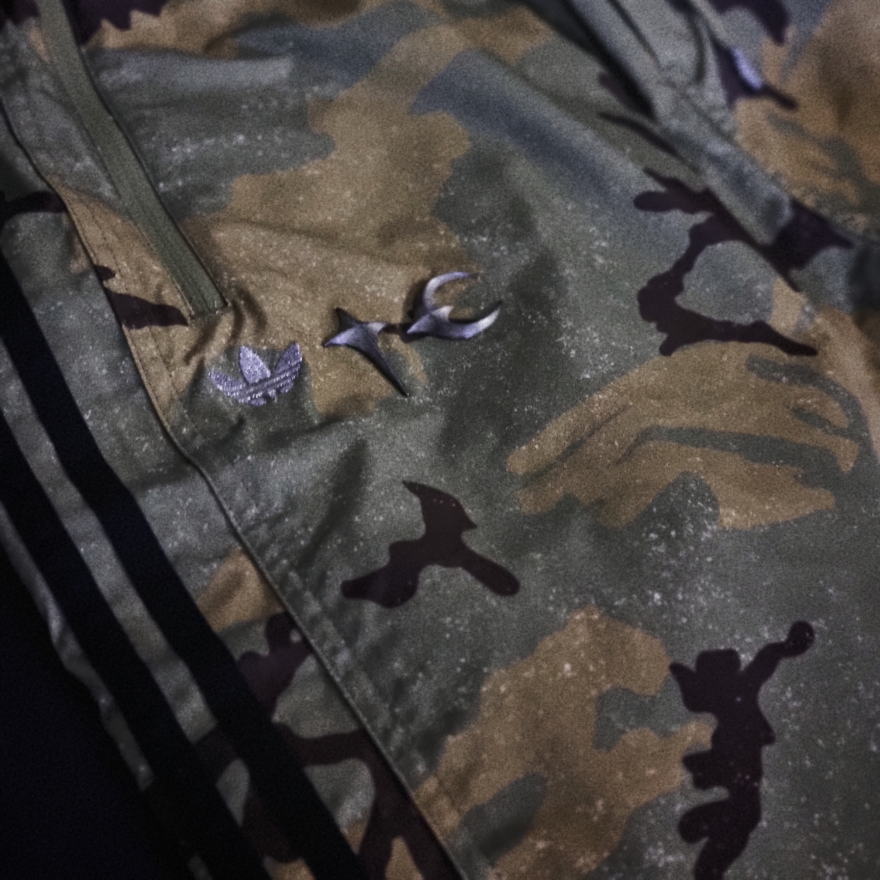 Adidas x Thug Club Track Pant Focus Olive Cream White - KR Sizing 착용 스타일