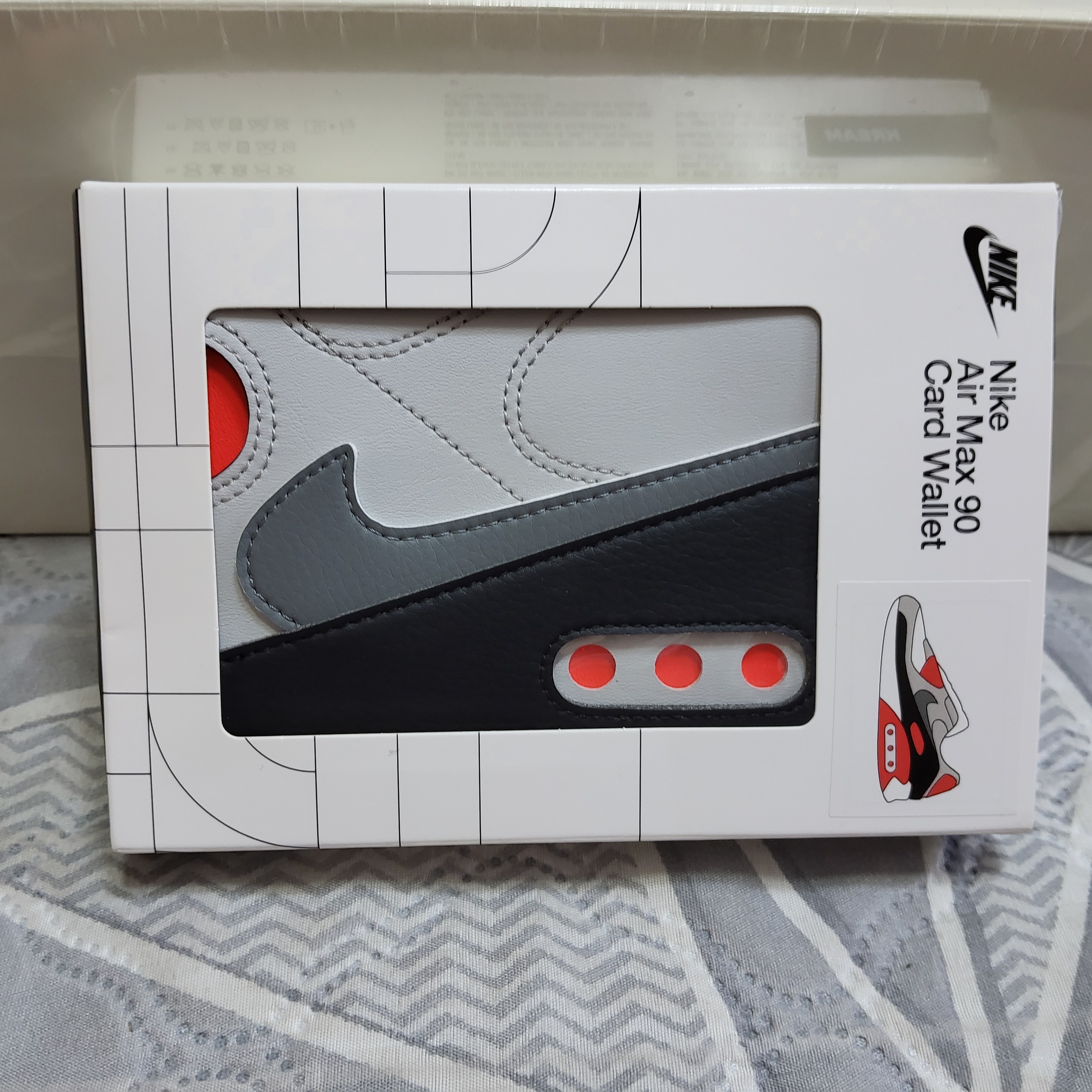 Nike Icon Air Max 90 Card Wallet Neutral Grey 착용 스타일 - 1