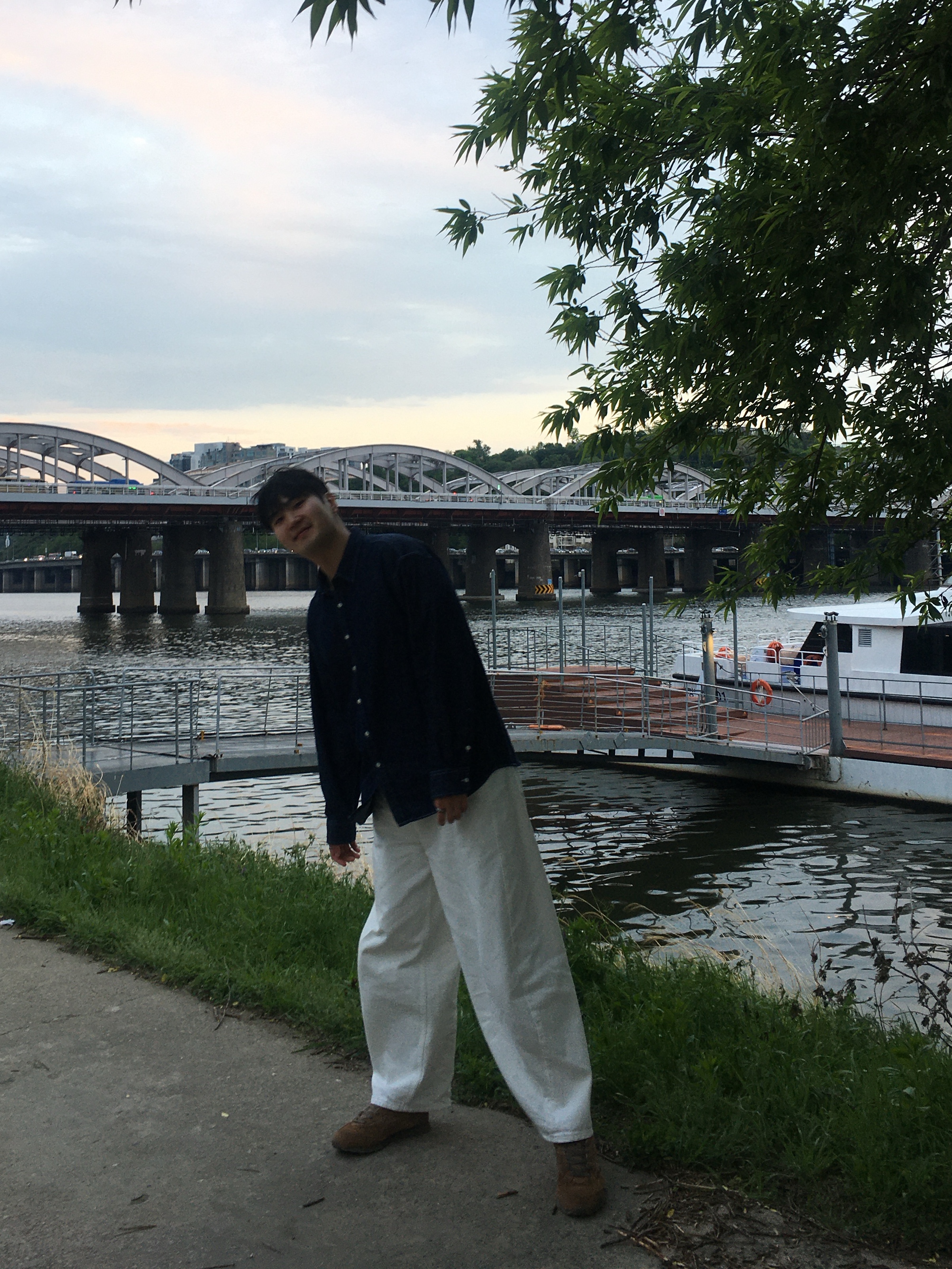 noun Wide Curved Denim Pants White, Mizuno LG 60S 2K Brown 착용 스타일 - 2