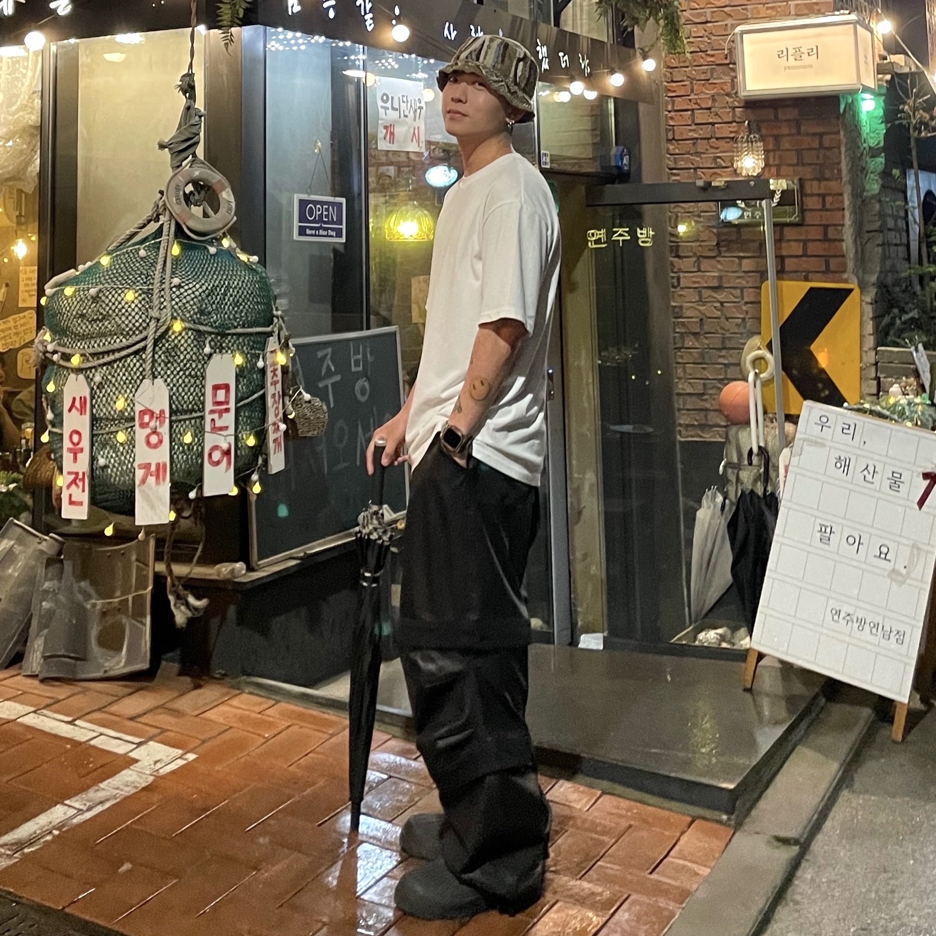 Kapital 7G Knit Gaudy Bucket Hat Gold Brown 착용 스타일