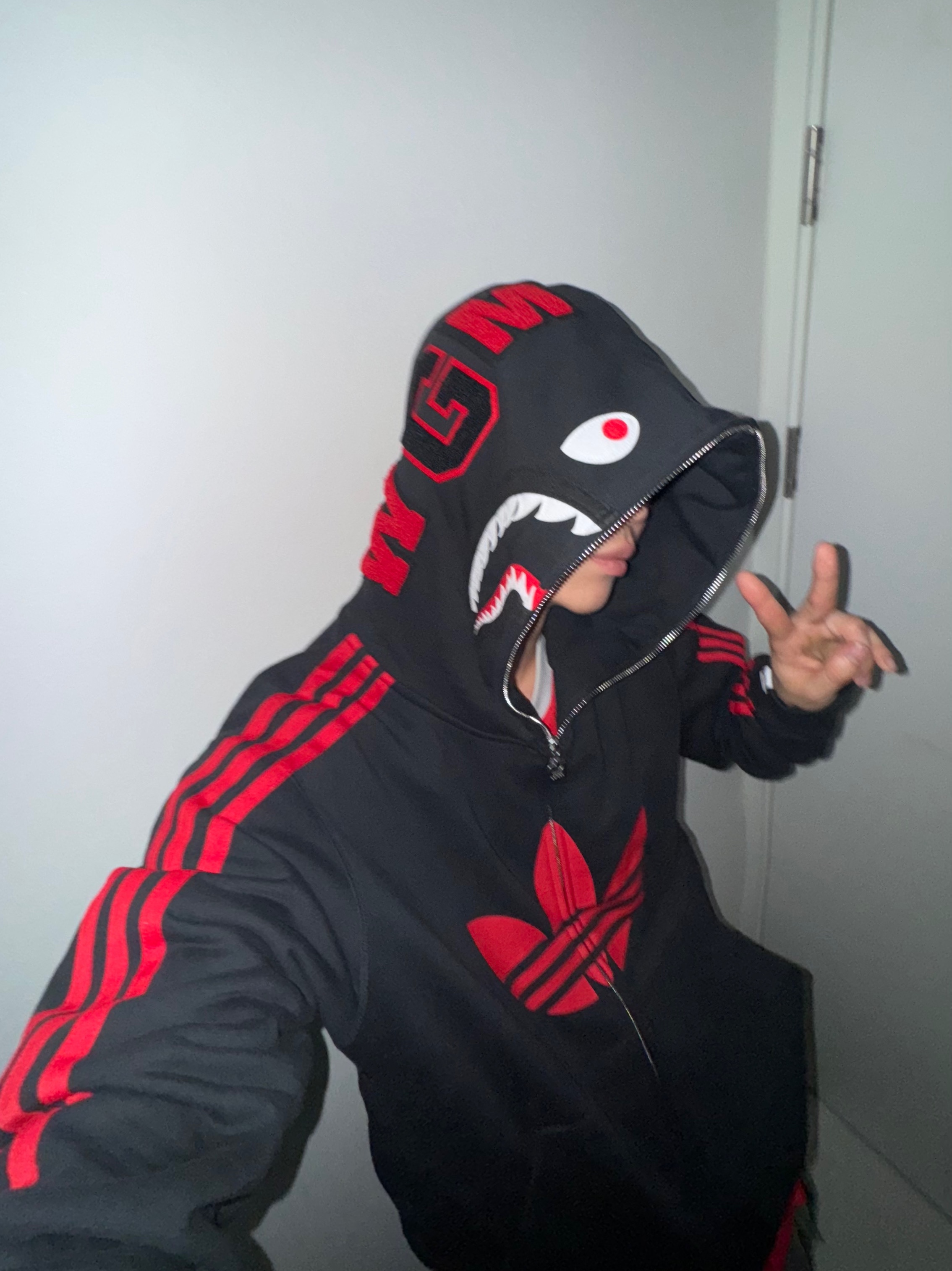 Adidas x BAPE Ultimate Shark Hoodie Black - KR Sizing 착용 스타일