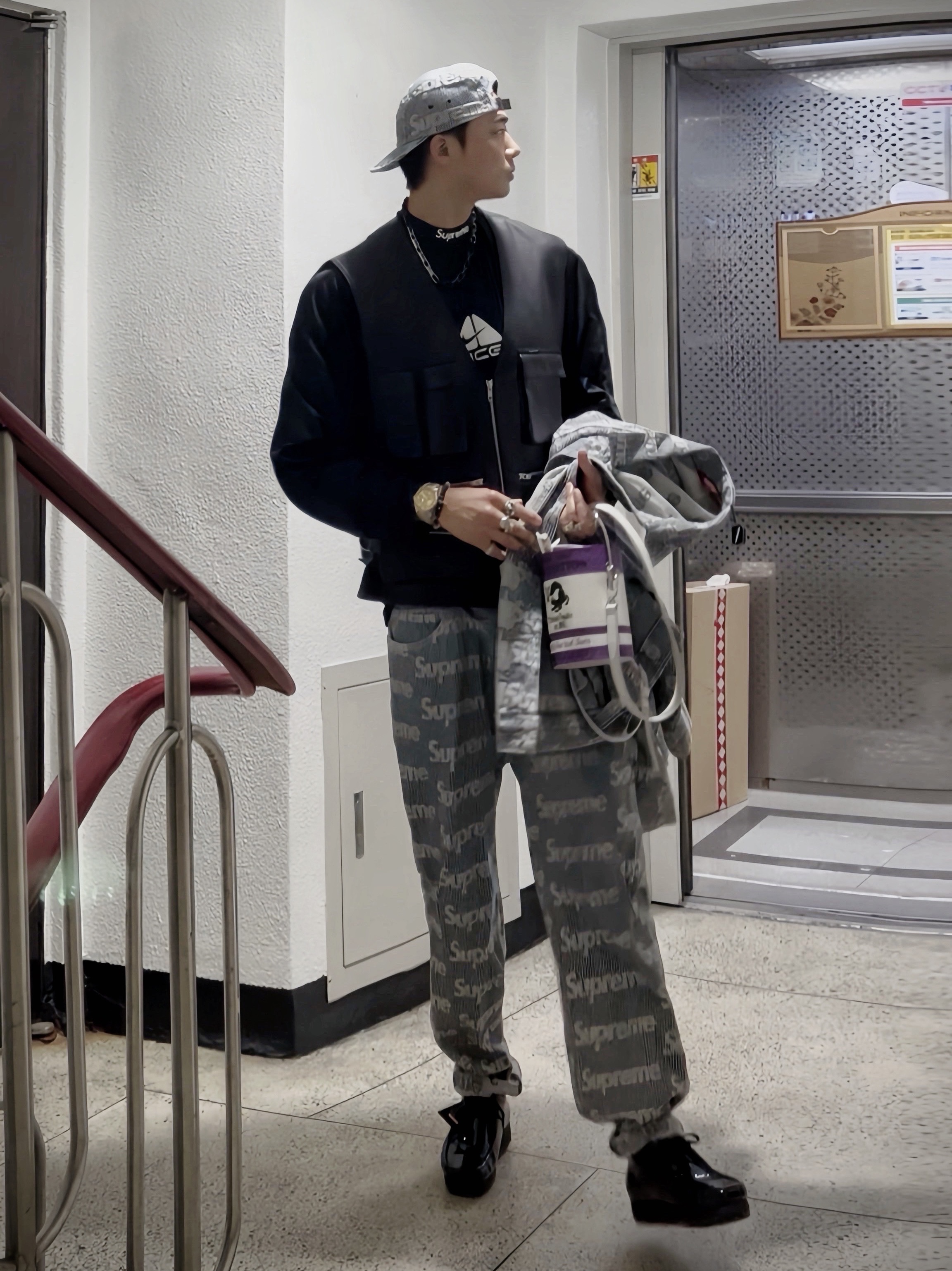 Supreme Denim Camp Cap Stripe - 24SS, Supreme Denim Chore Trucker Jacket Stripe - 24SS ์ฐฉ์ฉ ์คํ์ผ - 2