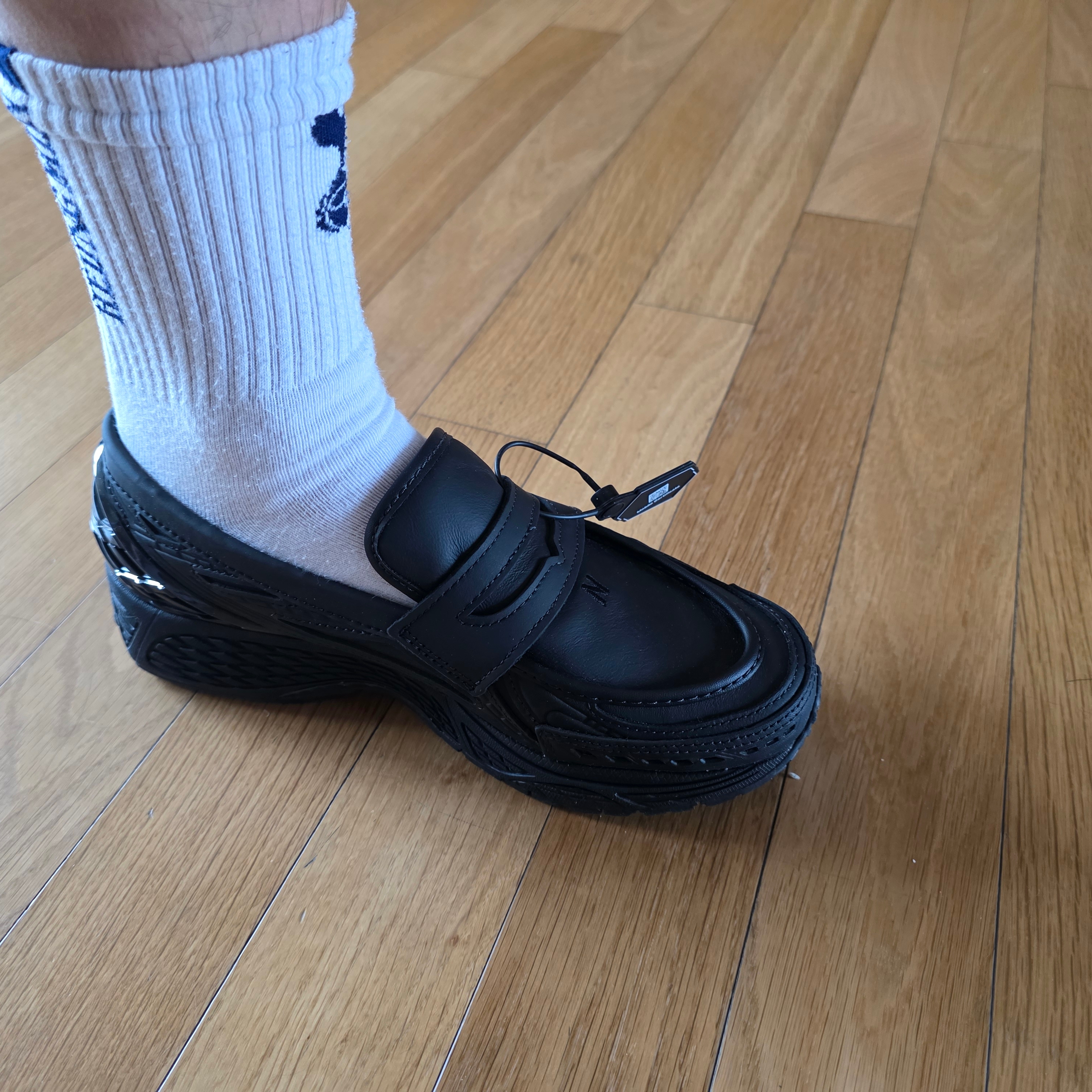 New Balance 1906L Black 착용 스타일 - 1