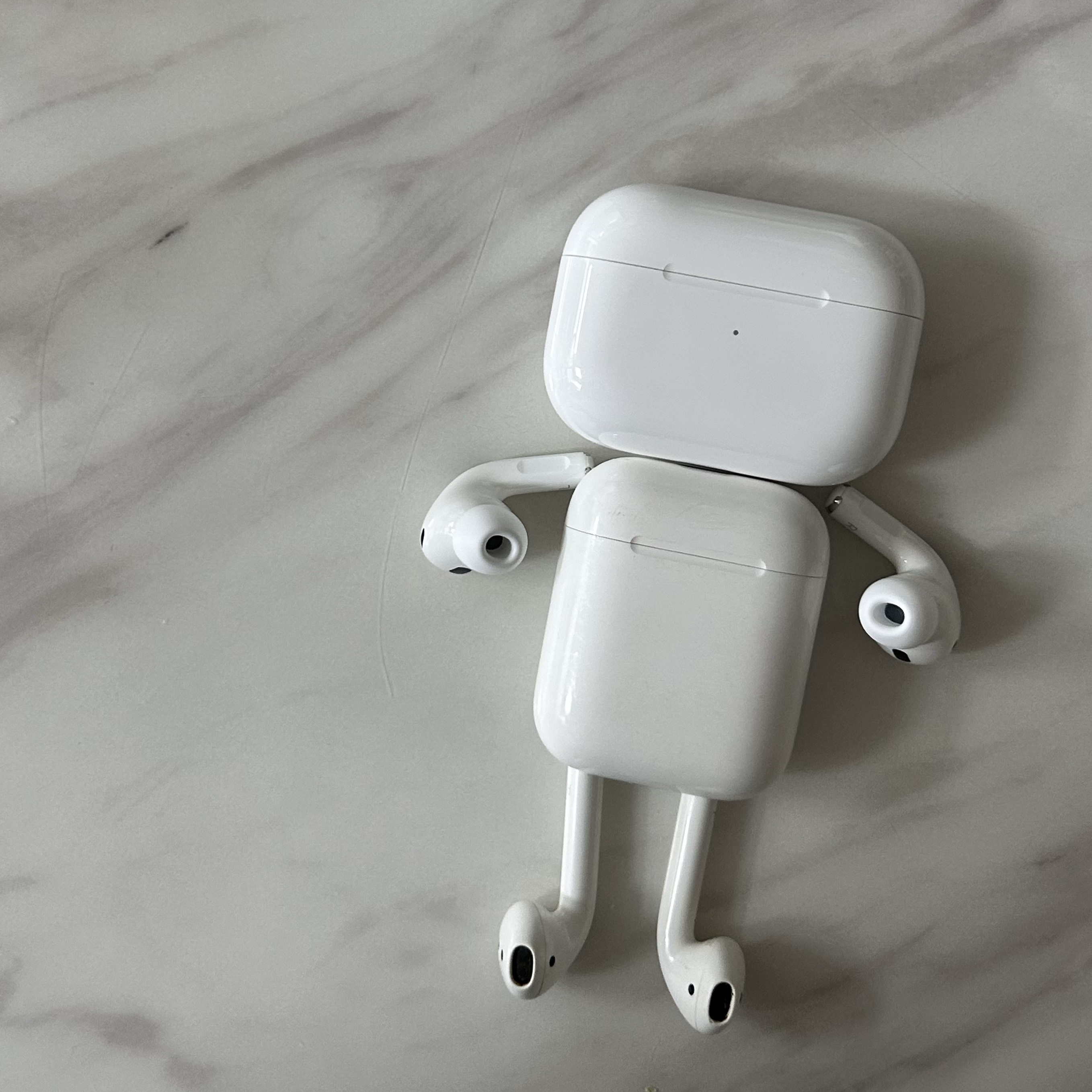 Apple Airpods Pro 2nd Gen with MagSafe Charging Case USB C (Korean Ver.), Apple AirPods 1st Gen (Korean Ver.) 착용 스타일 - 2