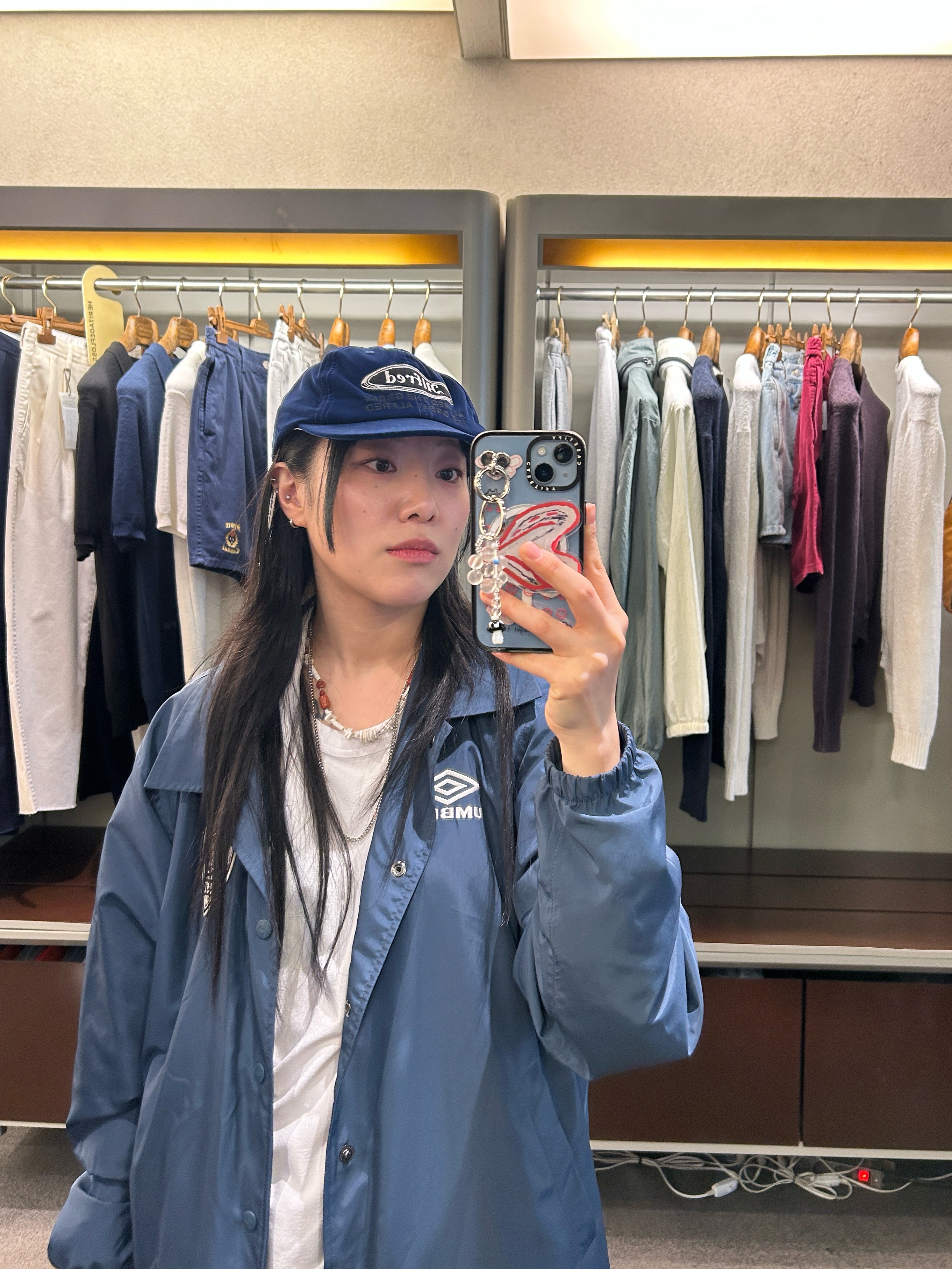 Umbro x Kasina Coach Jacket Navy, Thug Club Chain Stitch Denim Pants Indigo 착용 스타일 - 4