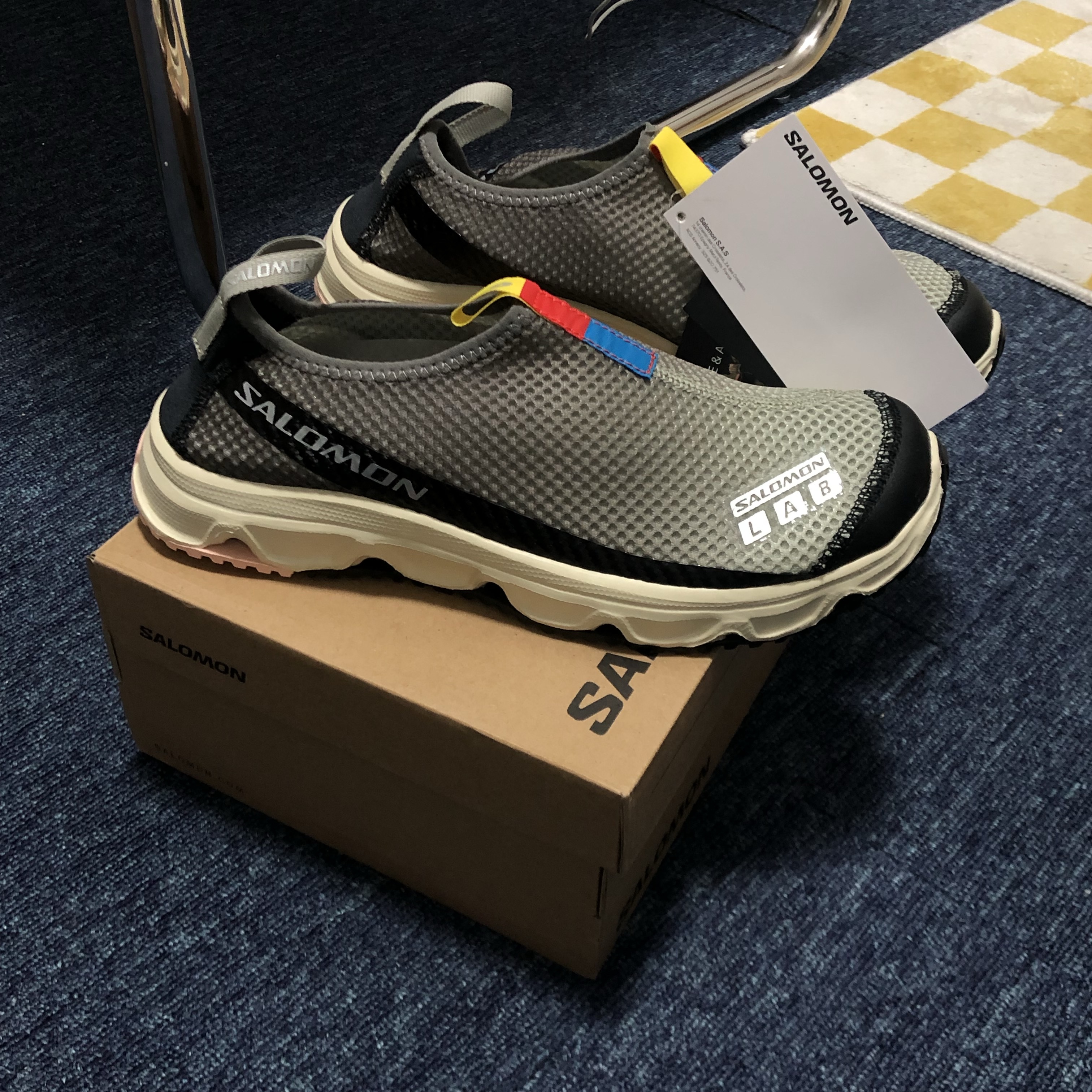 Salomon RX Moc 3.0 Pewter Desert 착용 스타일