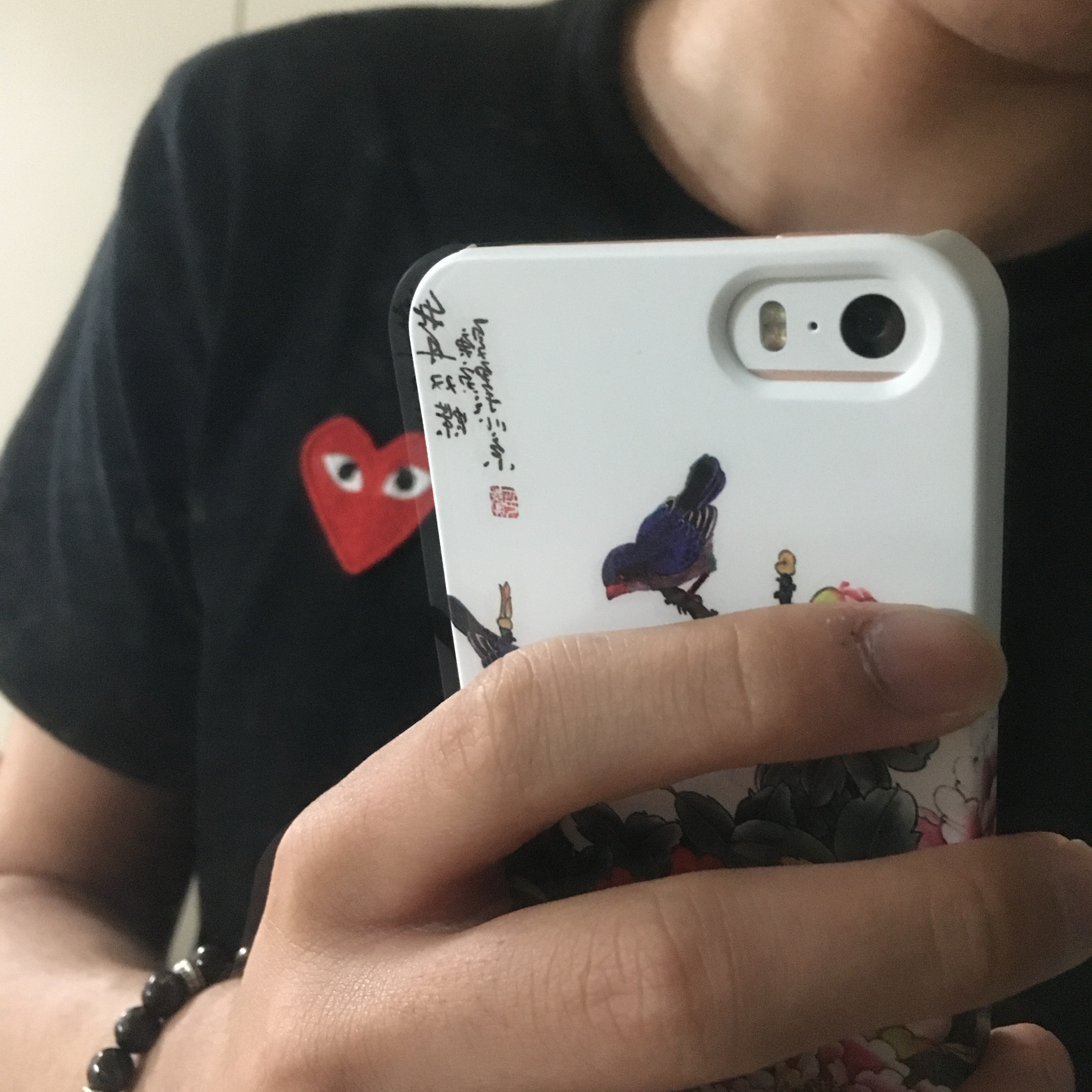 Play Comme des Garcons Red Heart T-Shirt Black 착용 스타일