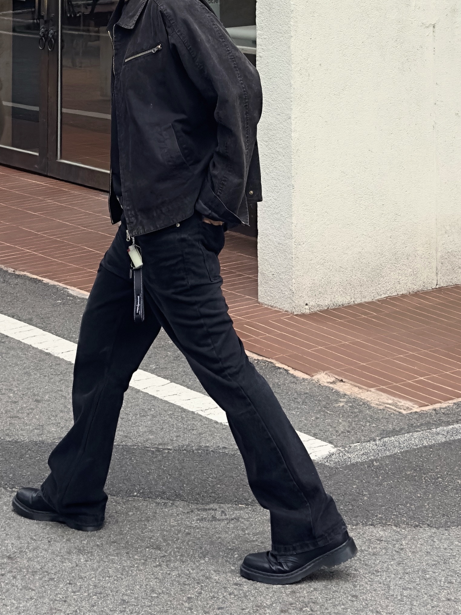 Permanent Archive Vintage Washing Jacket Black, Permanent Archive Semi Flare Denim Pants Black 착용 스타일 - 2