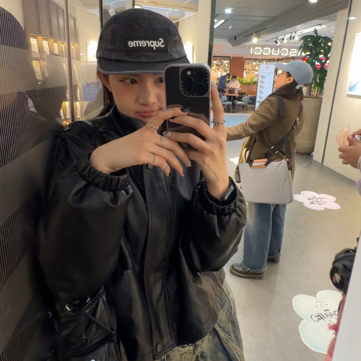 Supreme Washed Chino Twill Camp Cap Black - 25SS 착용 스타일 - 2