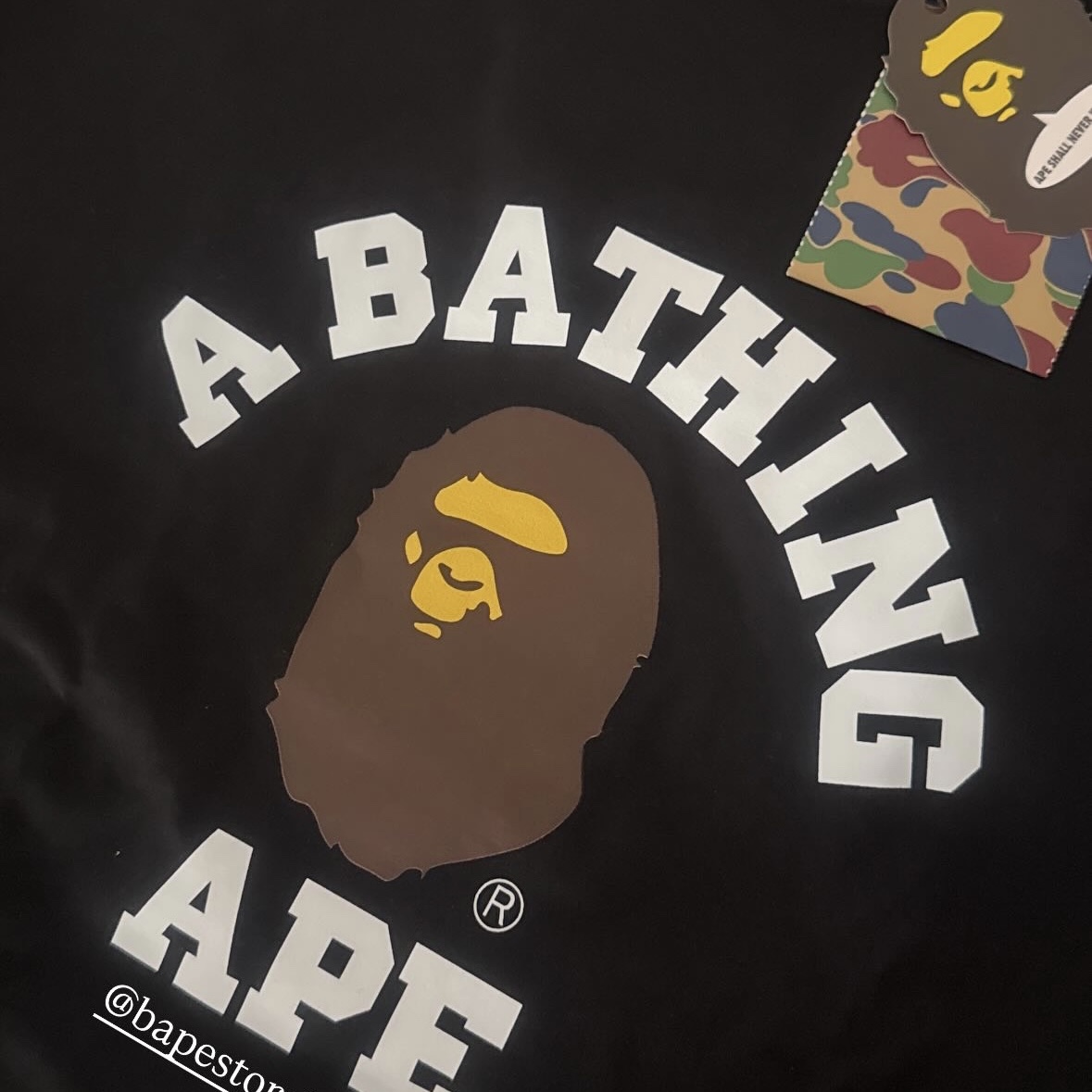 BAPE College T-Shirt Black 착용 스타일