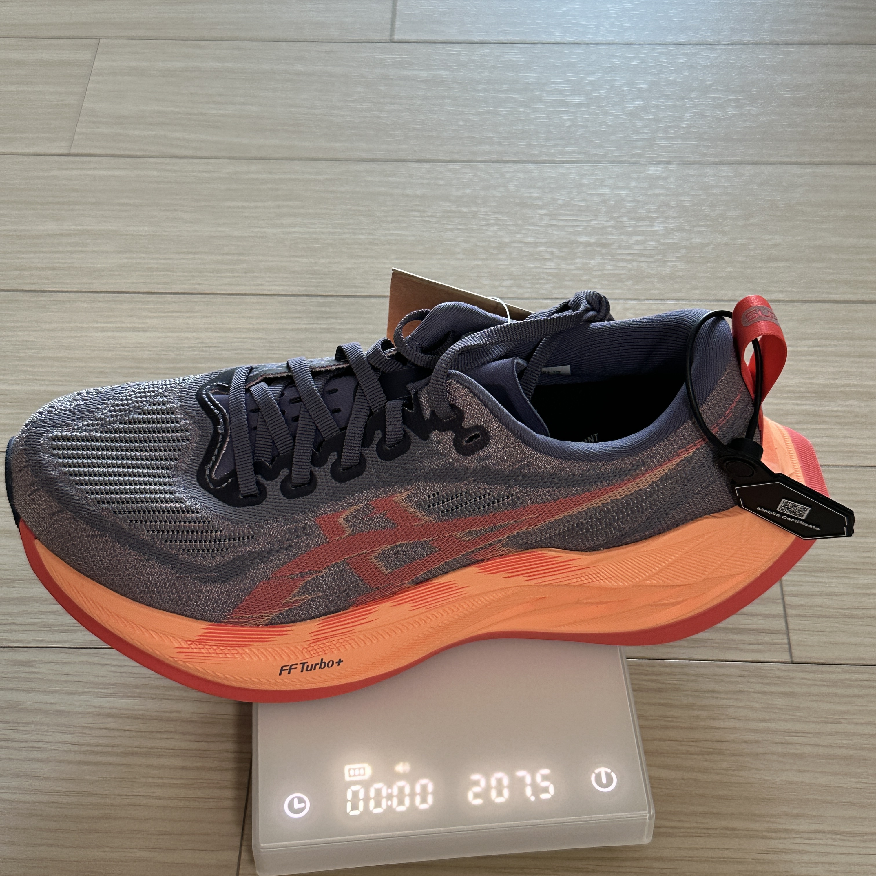 Asics Superblast 2 Greyish Purple Coral Reef 착용 스타일