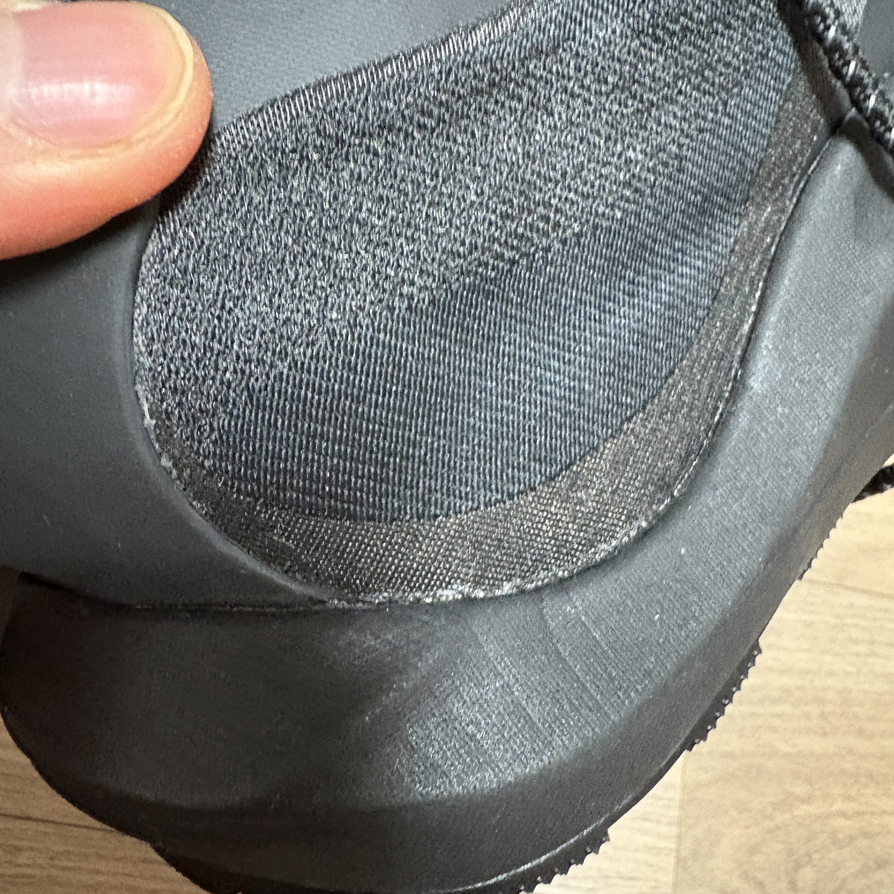 ROA Sella Black - 25SS 착용 스타일 - 3