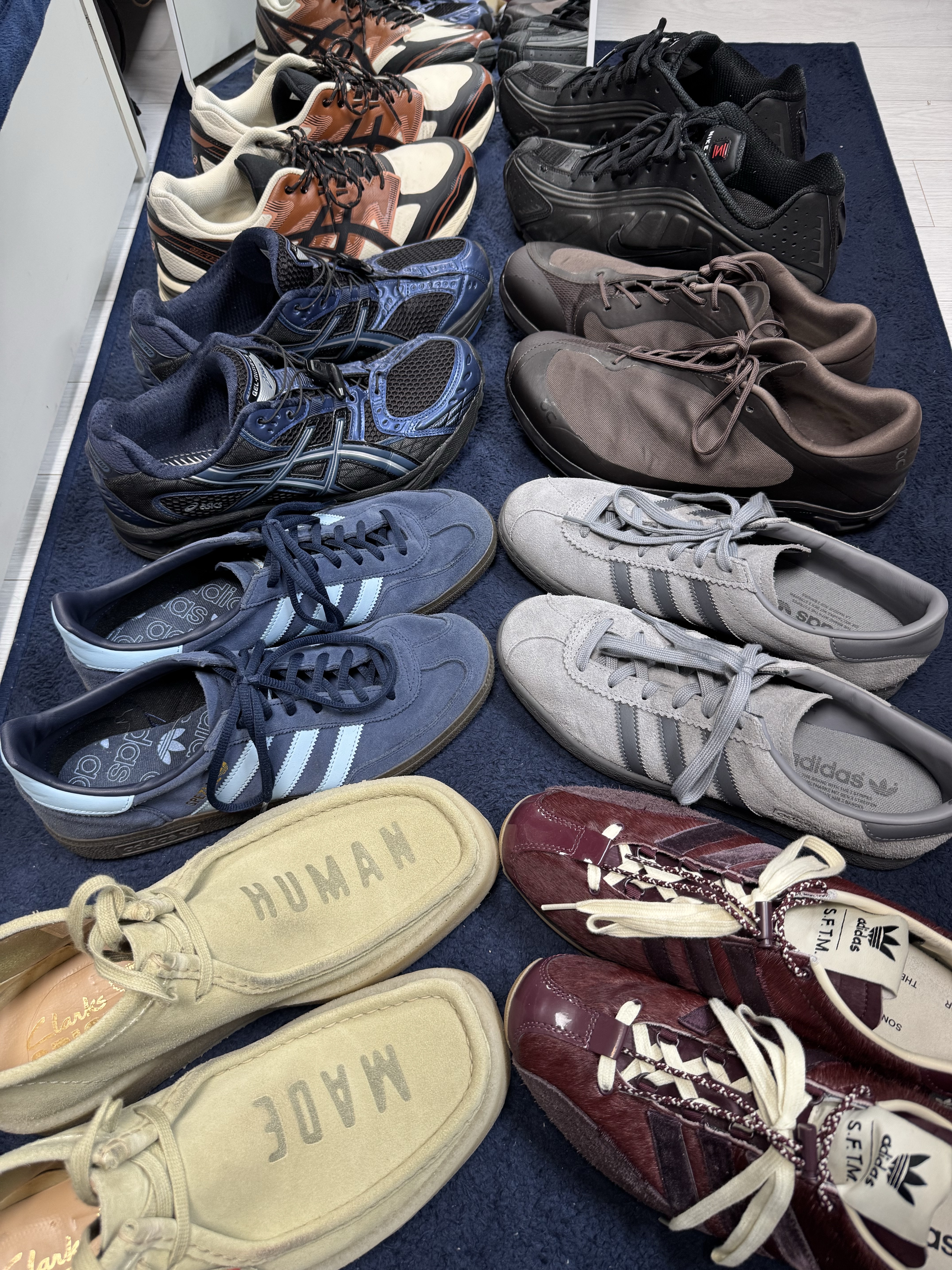 Clarks x Human Made Wallabee Made Beige, On Running x Post Archive Faction (Paf) Cloudventure Peak Cacao Espresso 착용 스타일