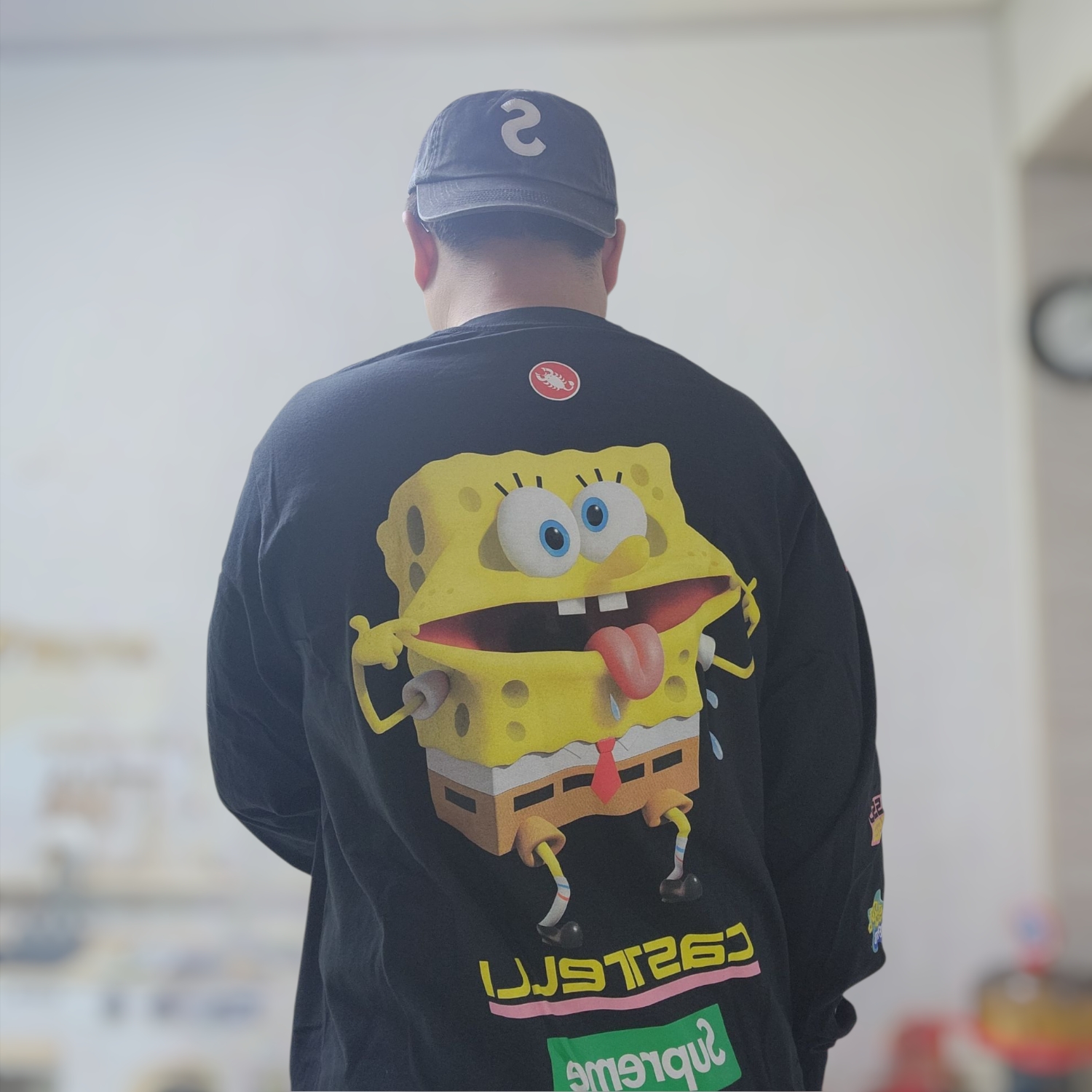 Supreme x SpongeBob SquarePants Castelli Racing L/S T-Shirt Black - 25SS 착용 스타일 - 2