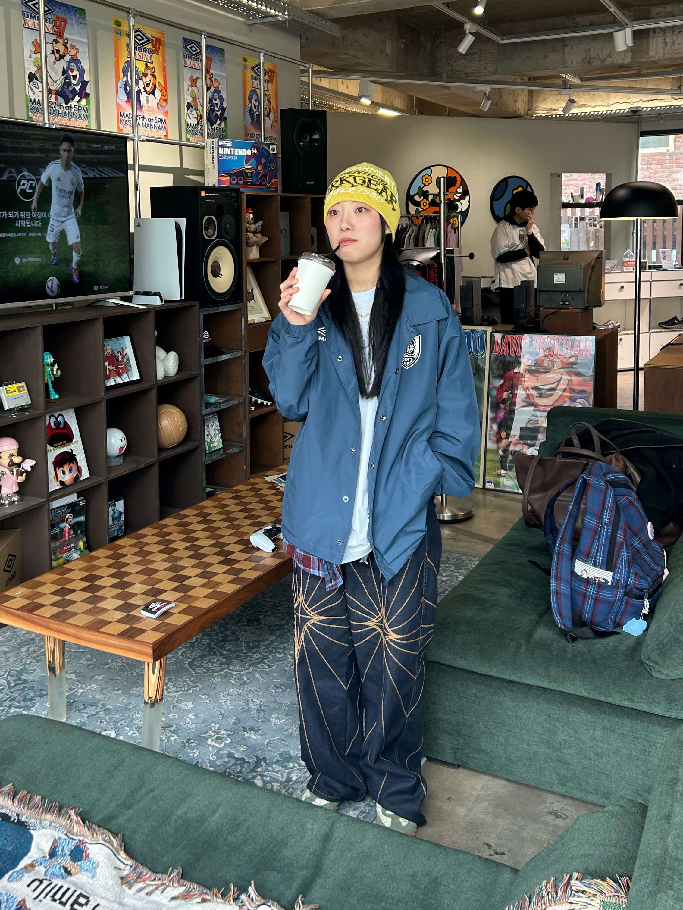 Umbro x Kasina Coach Jacket Navy, Thug Club Chain Stitch Denim Pants Indigo 착용 스타일 - 2