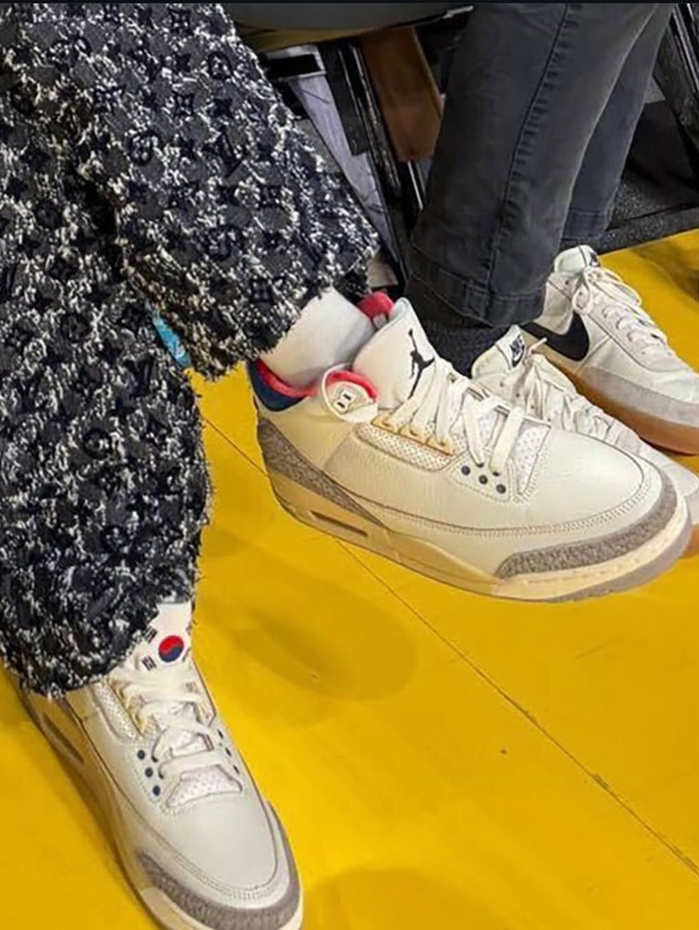 Jordan 3 Retro Seoul 2.0 착용 스타일 - 4