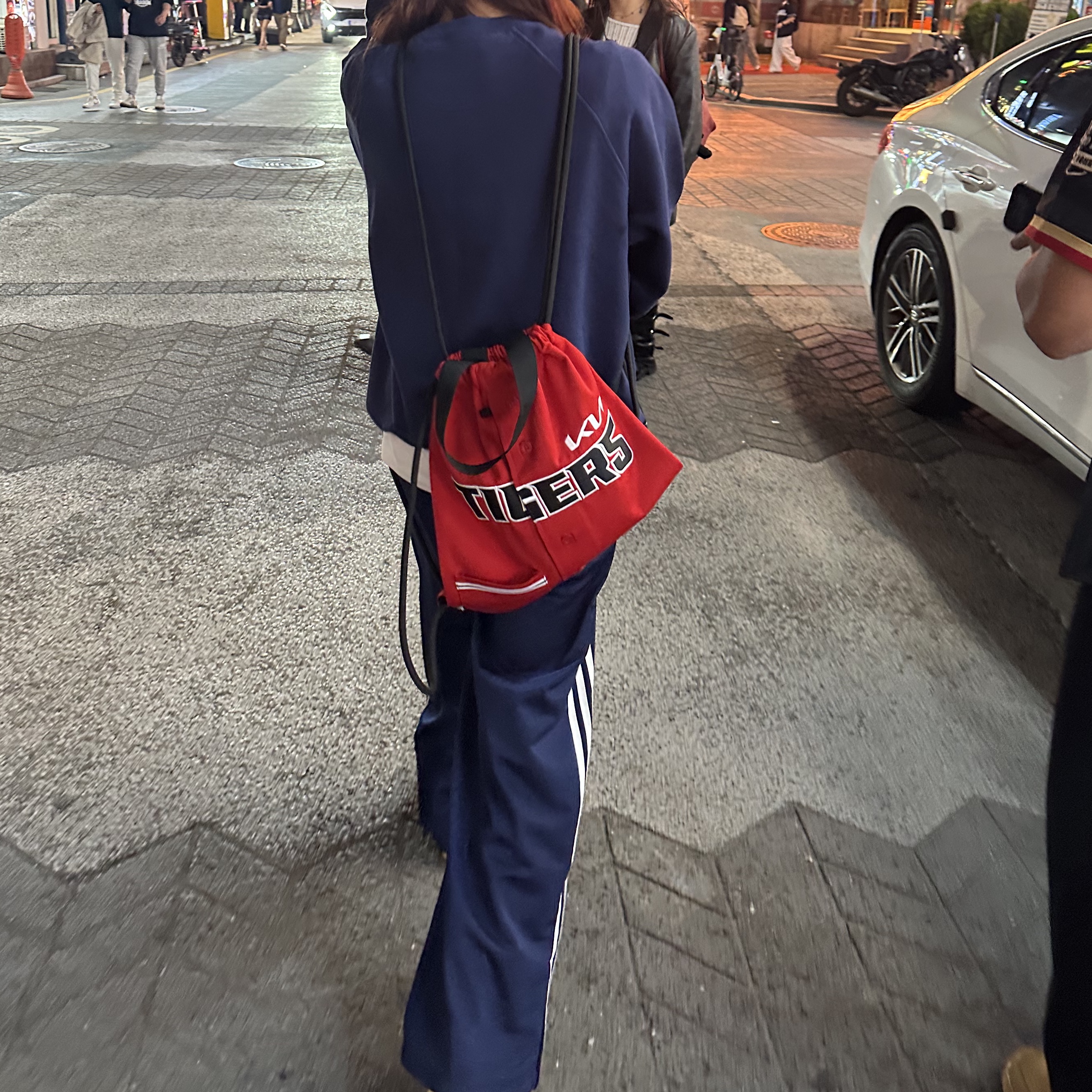 (W) Adidas Originals Firebird Loose Track Pants Dark Blue - KR Sizing, Jansport Superbreak Backpack Funky Floret 착용 스타일 - 2