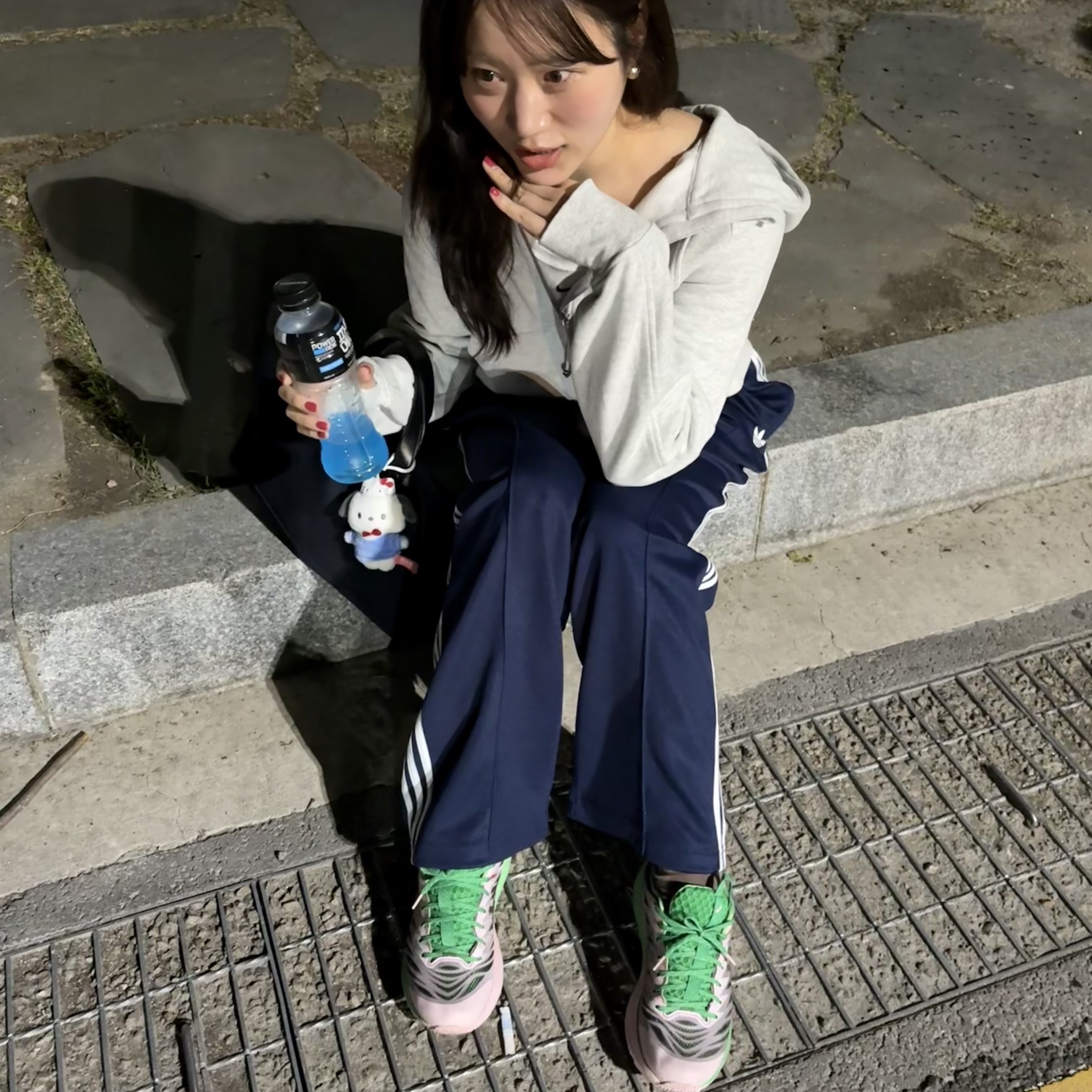 Adidas Adicolor Baggy Fit Firebird Track Pants Night Indigo - KR Sizing, (W) Lululemon Scuba Oversized Full-Zip Hoodie Espresso 착용 스타일 - 2
