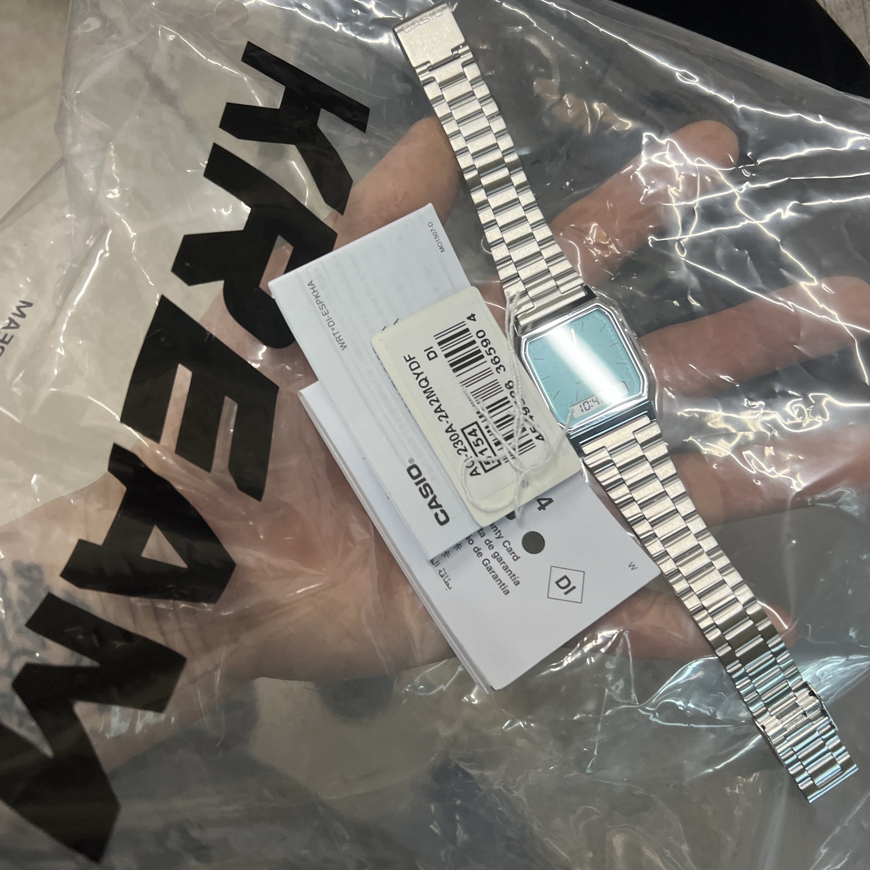 Casio AQ-230A-2A2MQY 착용 스타일 - 2