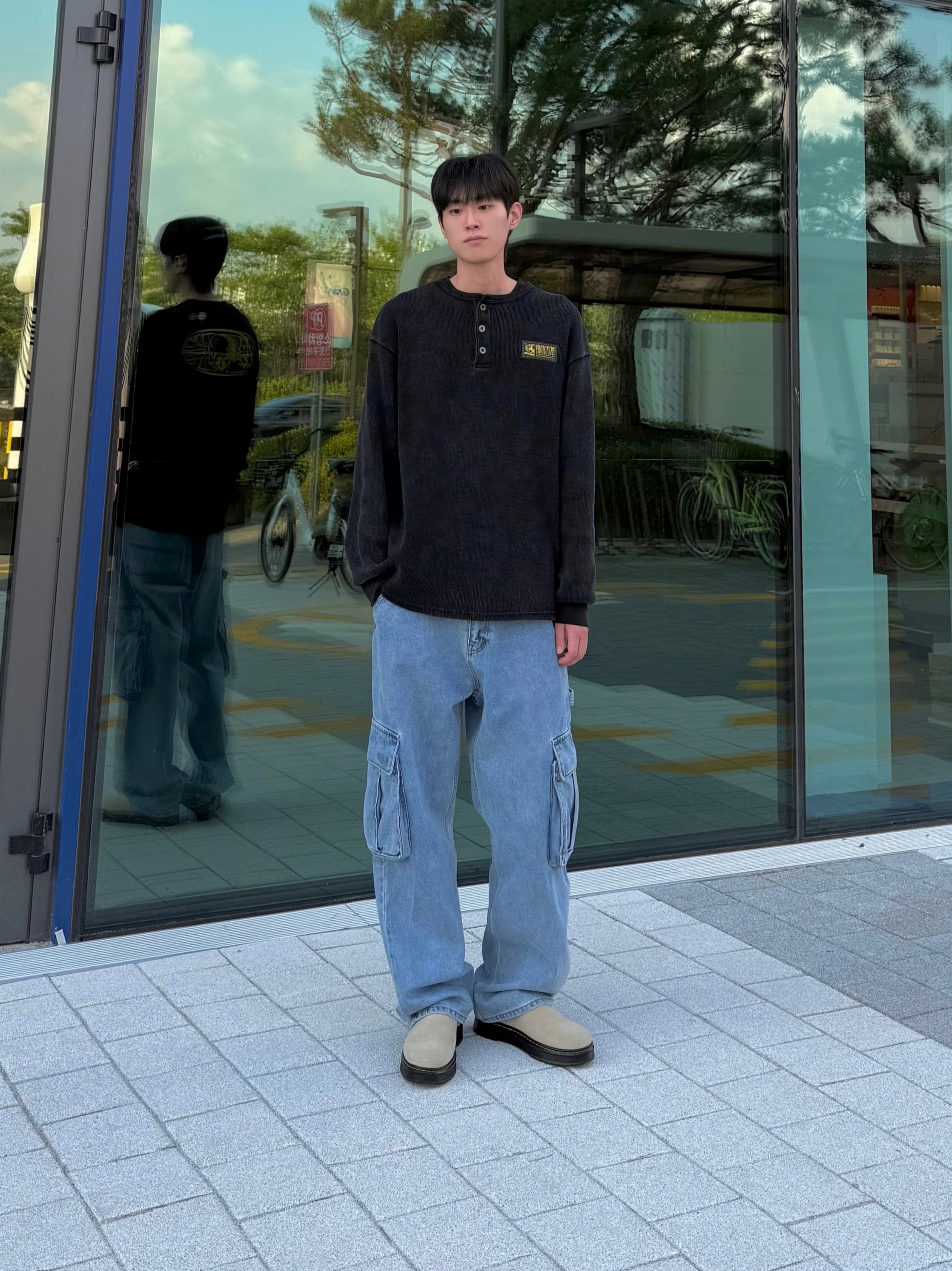 Dr. Martens x Stussy 2295 Decon Sand Hairy Suede Boots Tan, Dr. Martens Isham Desert Oasis Suede Mule Beige 착용 스타일