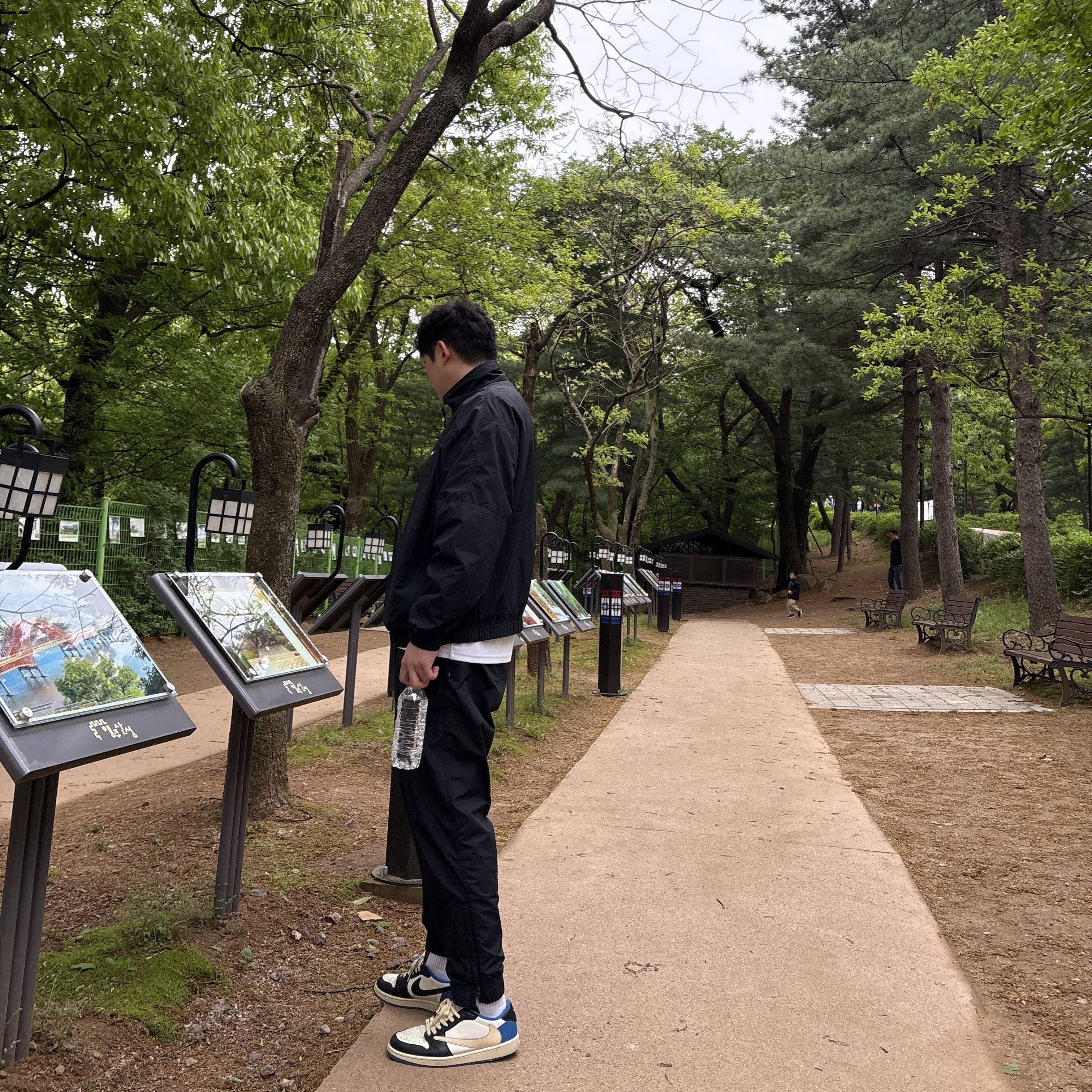 Nike NRG Solo Swoosh Woven Track Jacket Black - Asia, Nike NRG Solo Swoosh Woven Track Pants Black White - Asia 착용 스타일