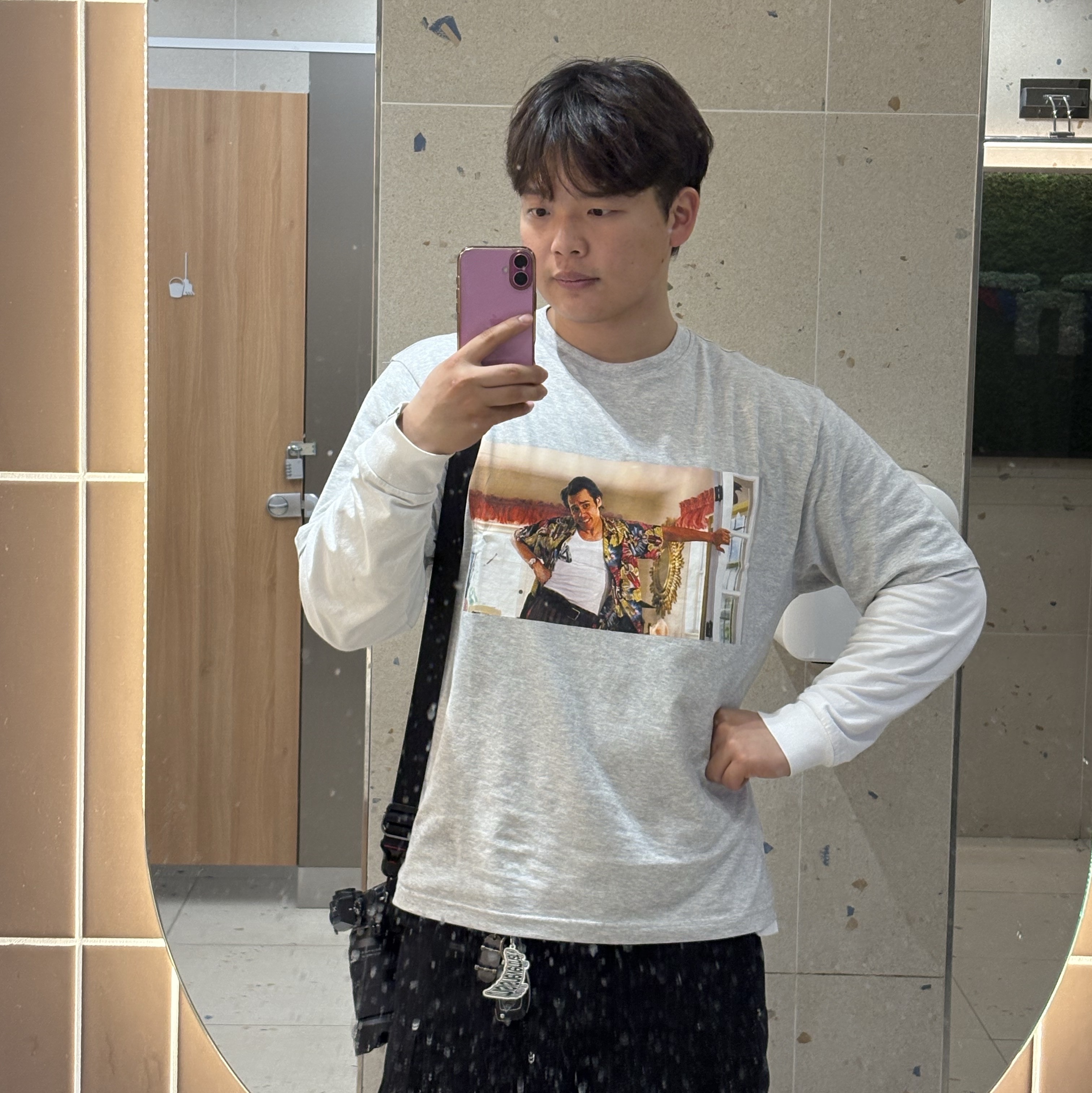 Palace Pal-Ace T-Shirt Grey Marl - 25SS 착용 스타일