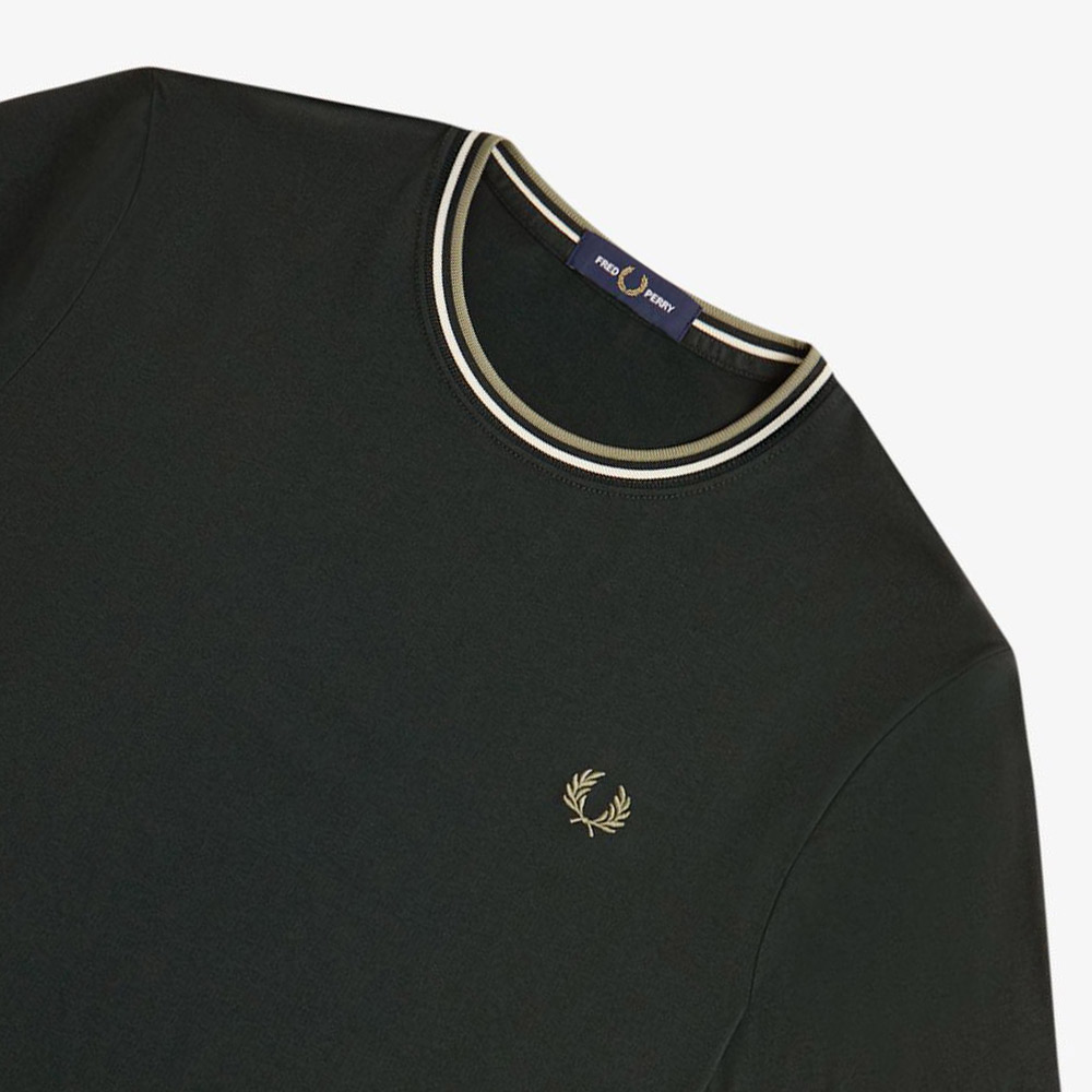 프레드페리 트윈 팁 티셔츠 나이트그린/라이트에크루/올리브민트(Fred Perry Twin Tipped T-Shirt Night Green/Light Ecru/Olive Mint) - 3