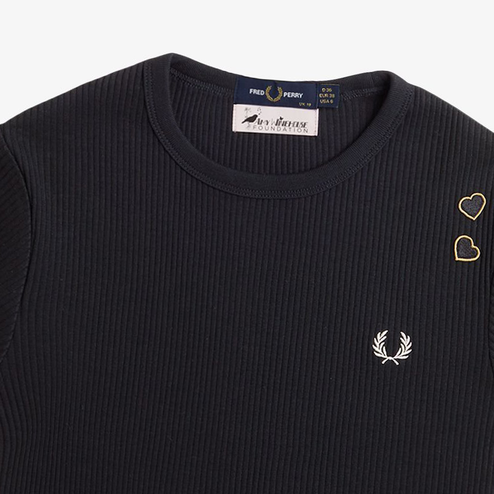 프레드페리x에이미와인하우스 립 티셔츠 블랙(Fred Perry Womens Ribbed T-Shirt Black) - 3