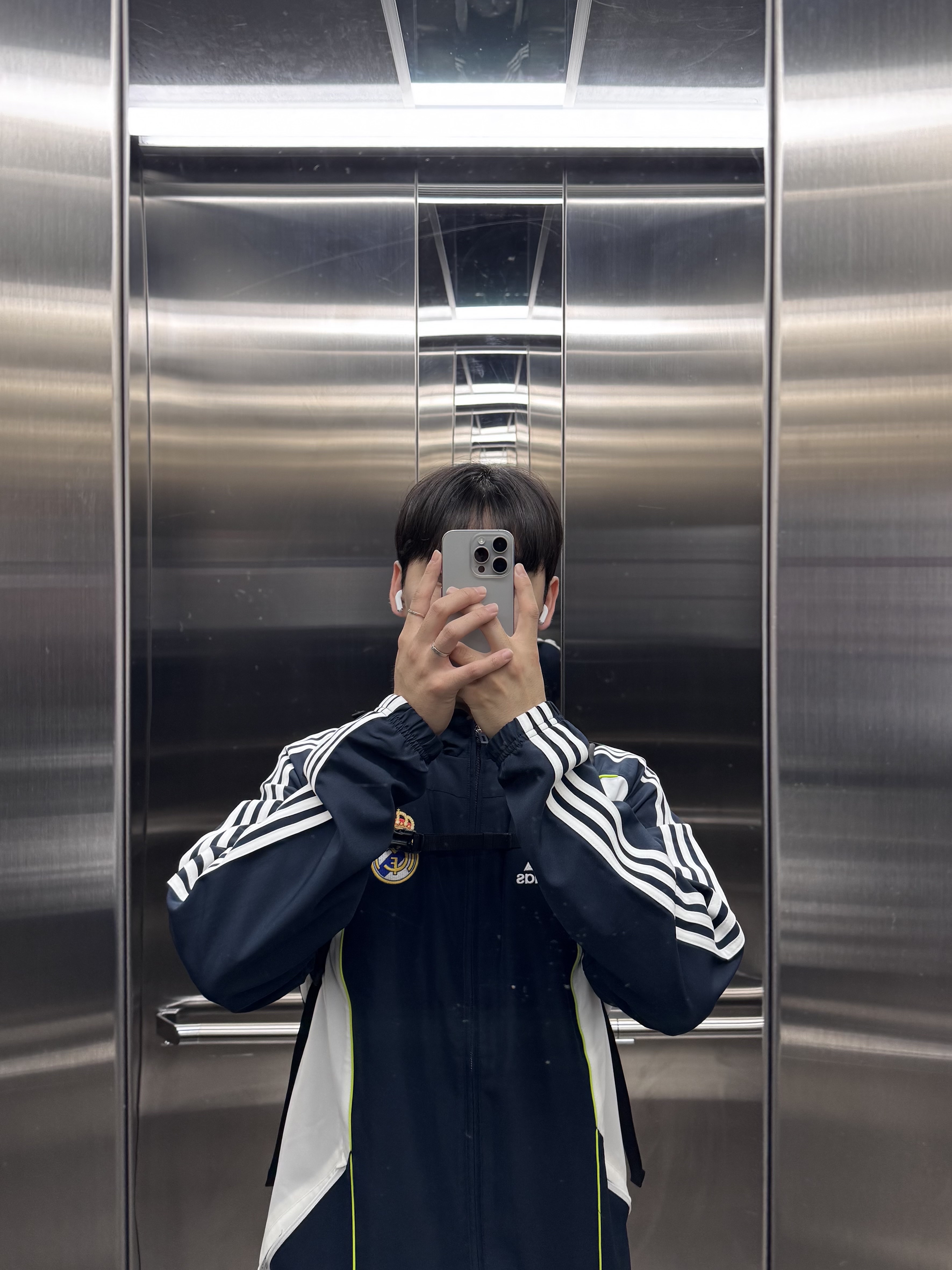 Adidas Real Madrid UBP Track Top Night Navy - KR Sizing, Asics UB2-S Gel-1130 Asphalt Pure Silver 착용 스타일 - 2
