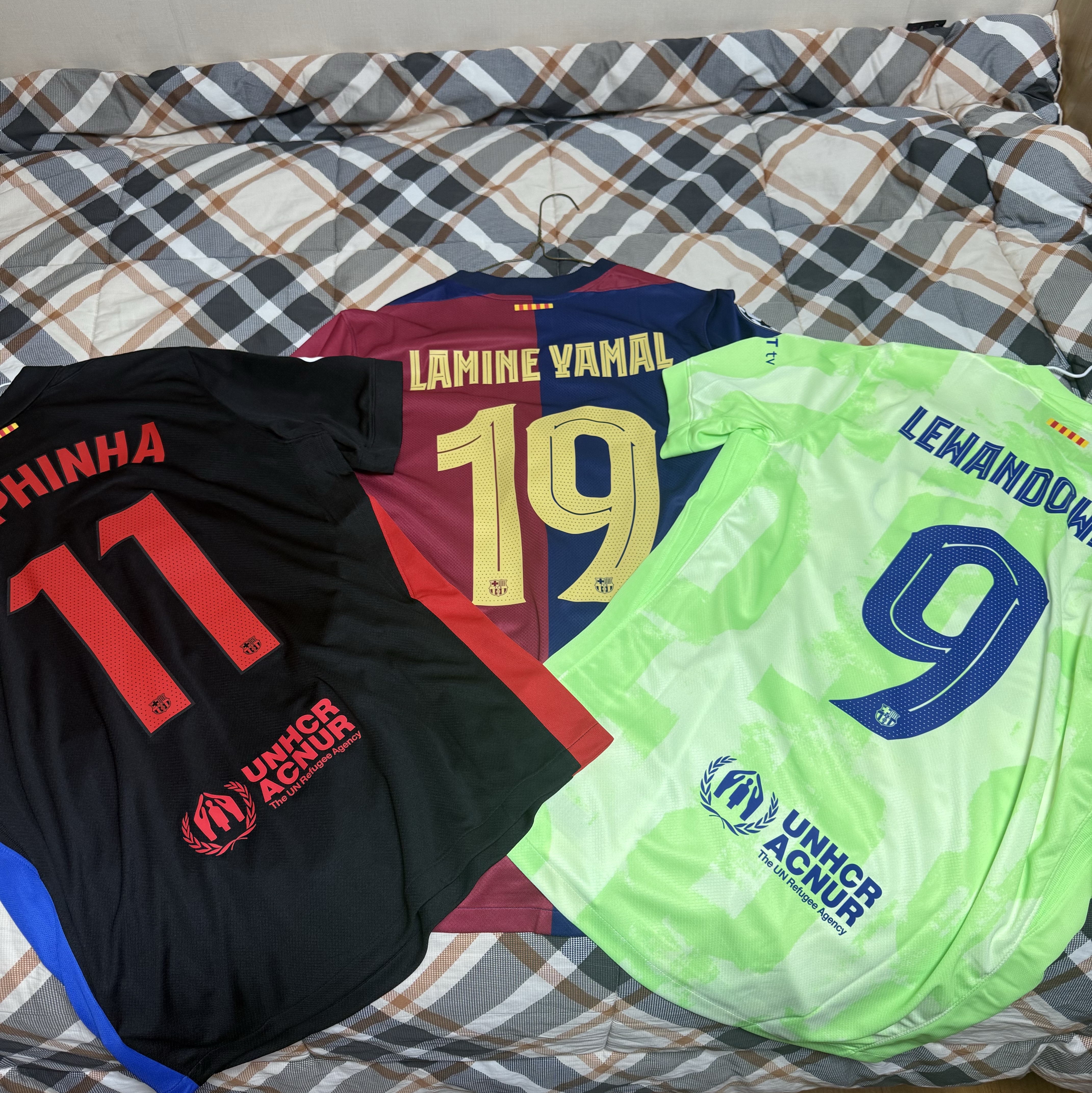 Nike FC Barcelona 2024/25 Dri-Fit Stadium Home Jersey Deep Royal Blue Noble Red (Non Marking Ver.) 착용 스타일 - 6
