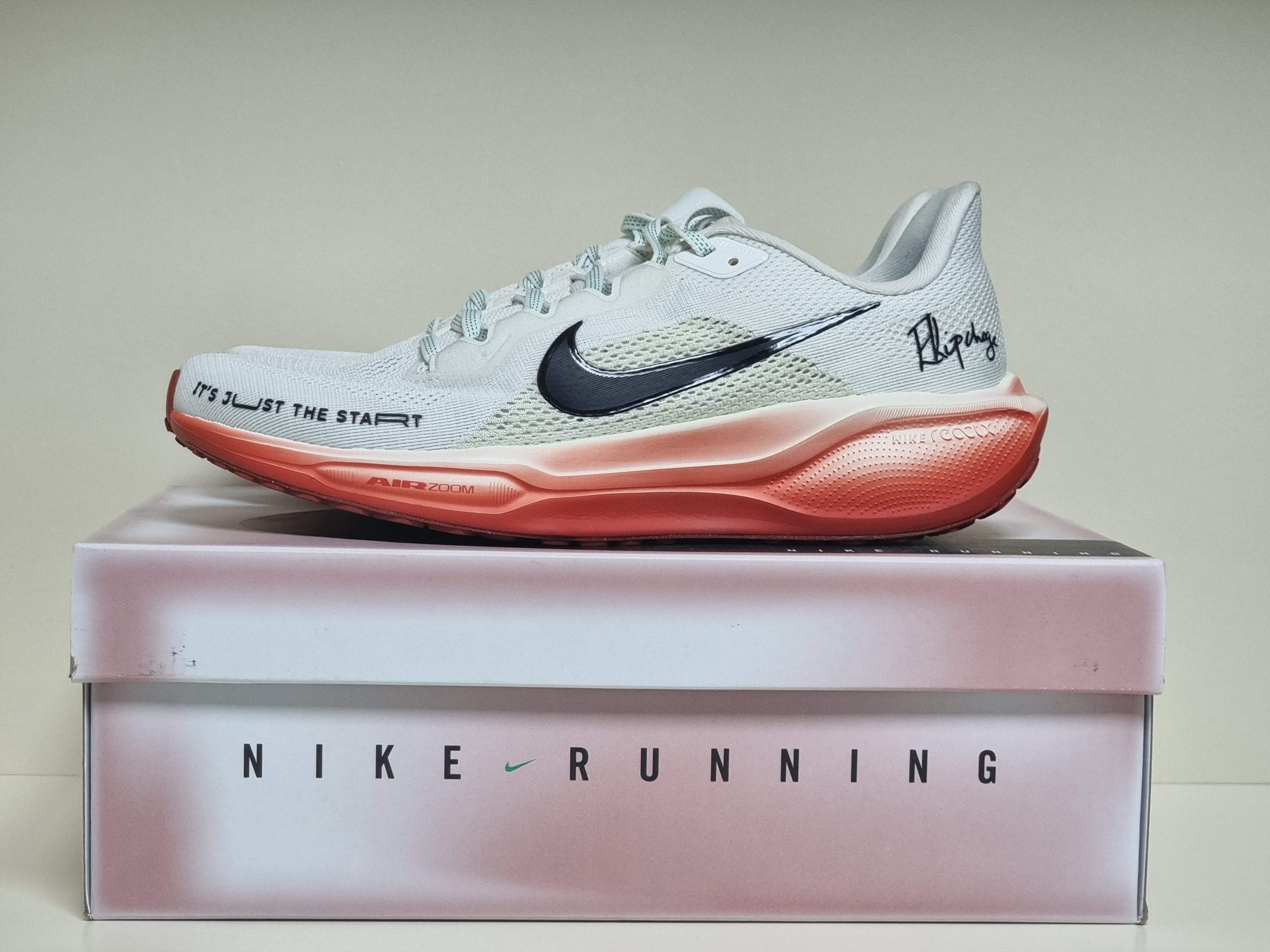 Nike Pegasus 41 Eliud Kipchoge 착용 스타일 - 2