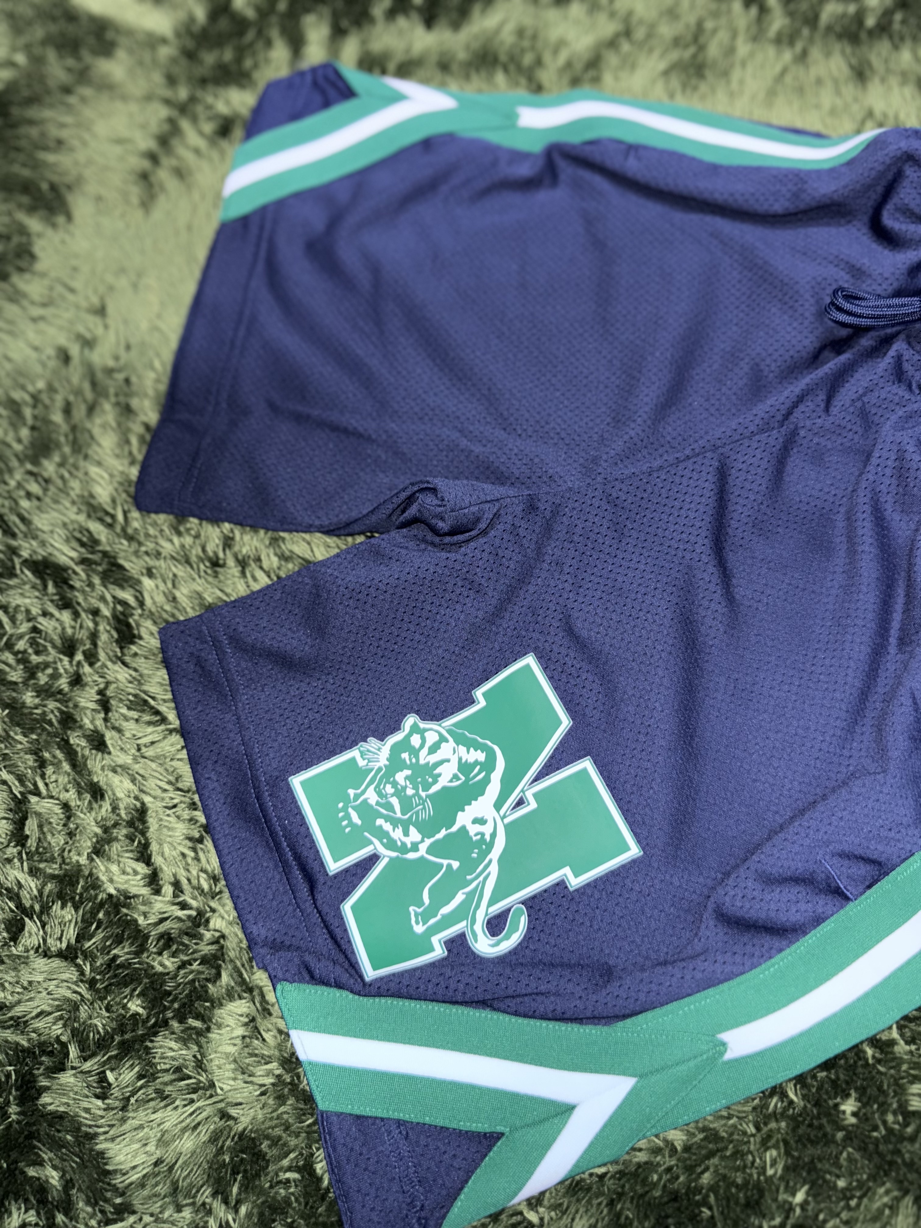 Puma x Noah Lacrosse Shorts Navy 착용 스타일 - 4