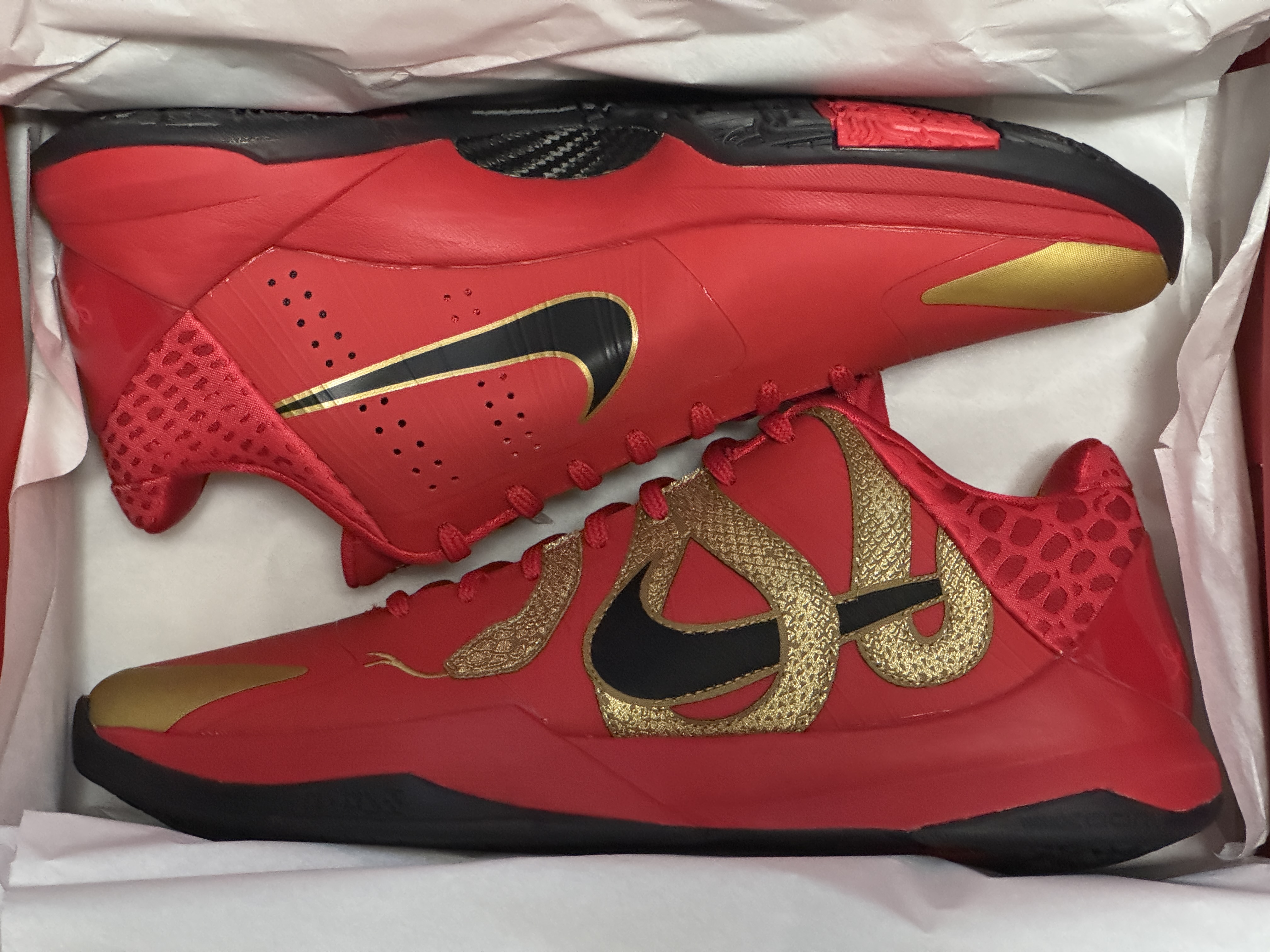 Nike Kobe 5 Protro Year of the Mamba University Red 착용 스타일