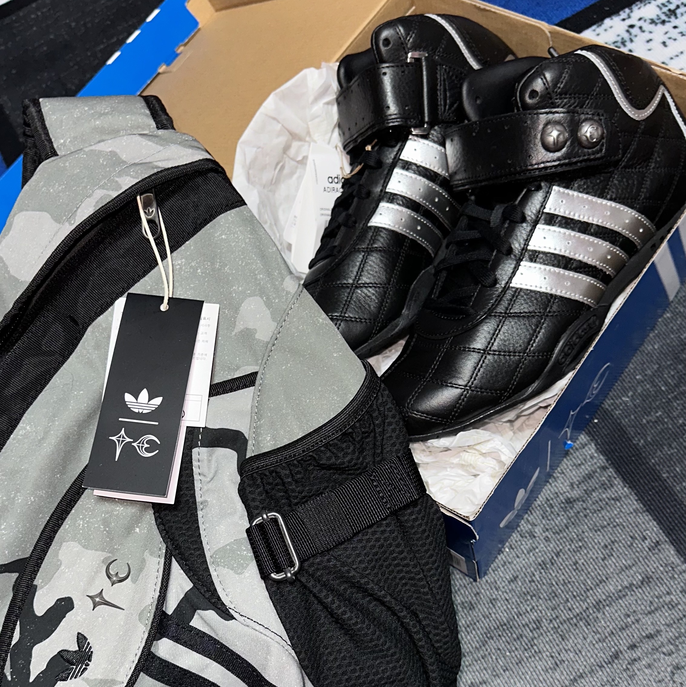 Adidas x Thug Club Bag Black, Adidas x Thug Club Adiracer Hi Core Black Silver Metallic 착용 스타일