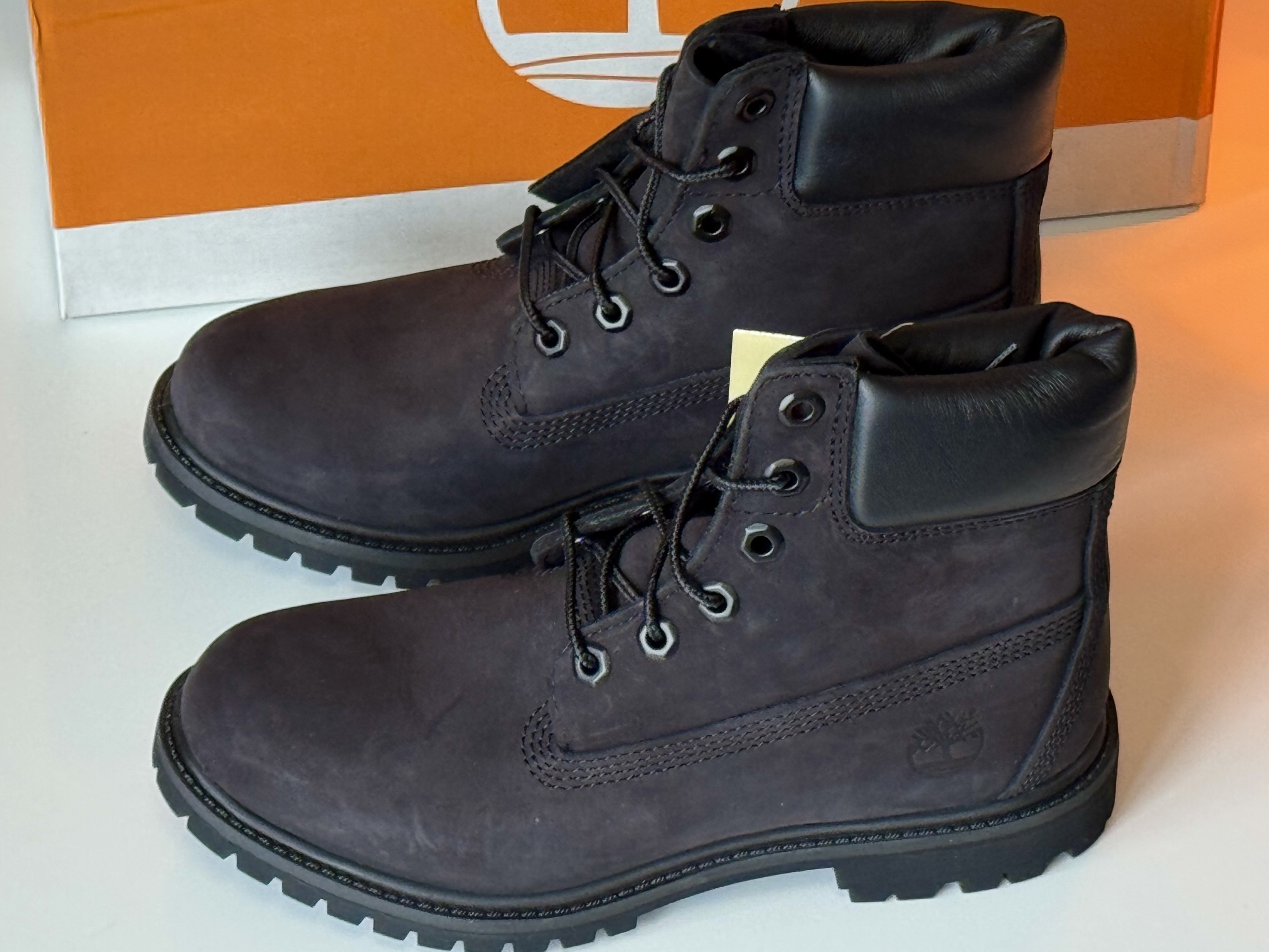 (W) Timberland Premium 6 inch Waterproof Boot Black - Wide, Timberland Premium 6 inch Waterproof Boot Black Nubuck - Wide 착용 스타일 - 4