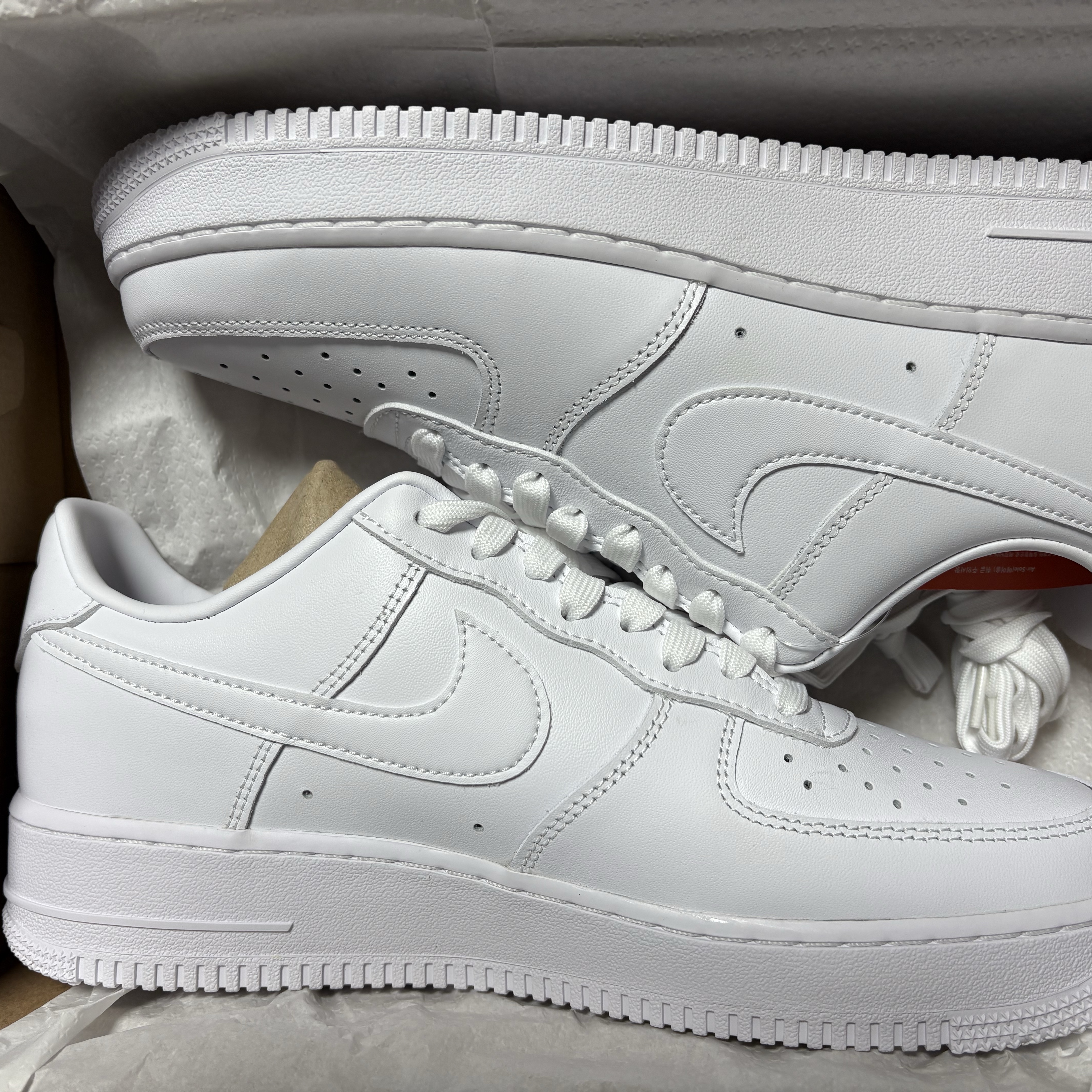 Nike Air Force 1 '07 Fresh White 착용 스타일 - 2