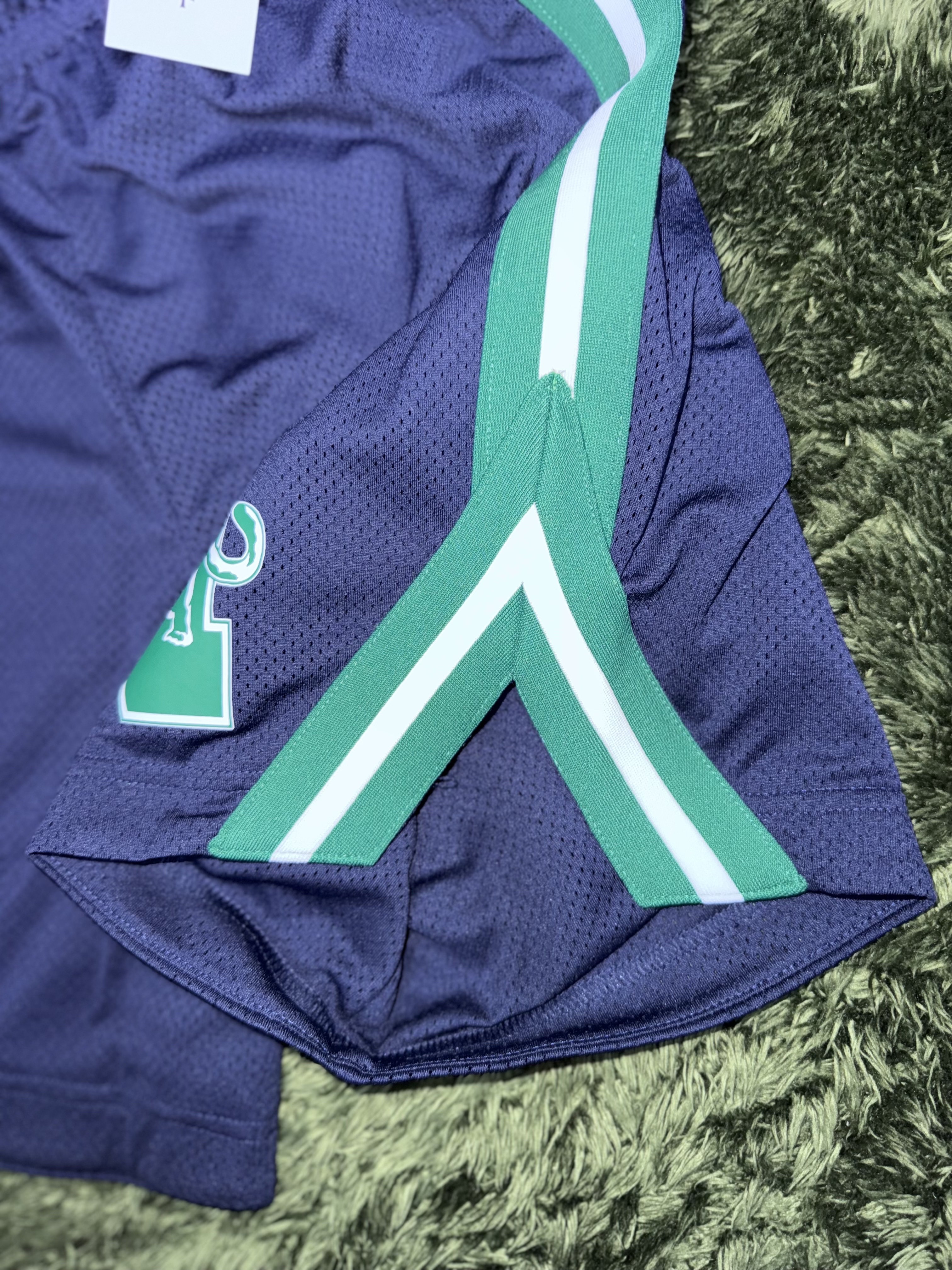 Puma x Noah Lacrosse Shorts Navy 착용 스타일 - 5