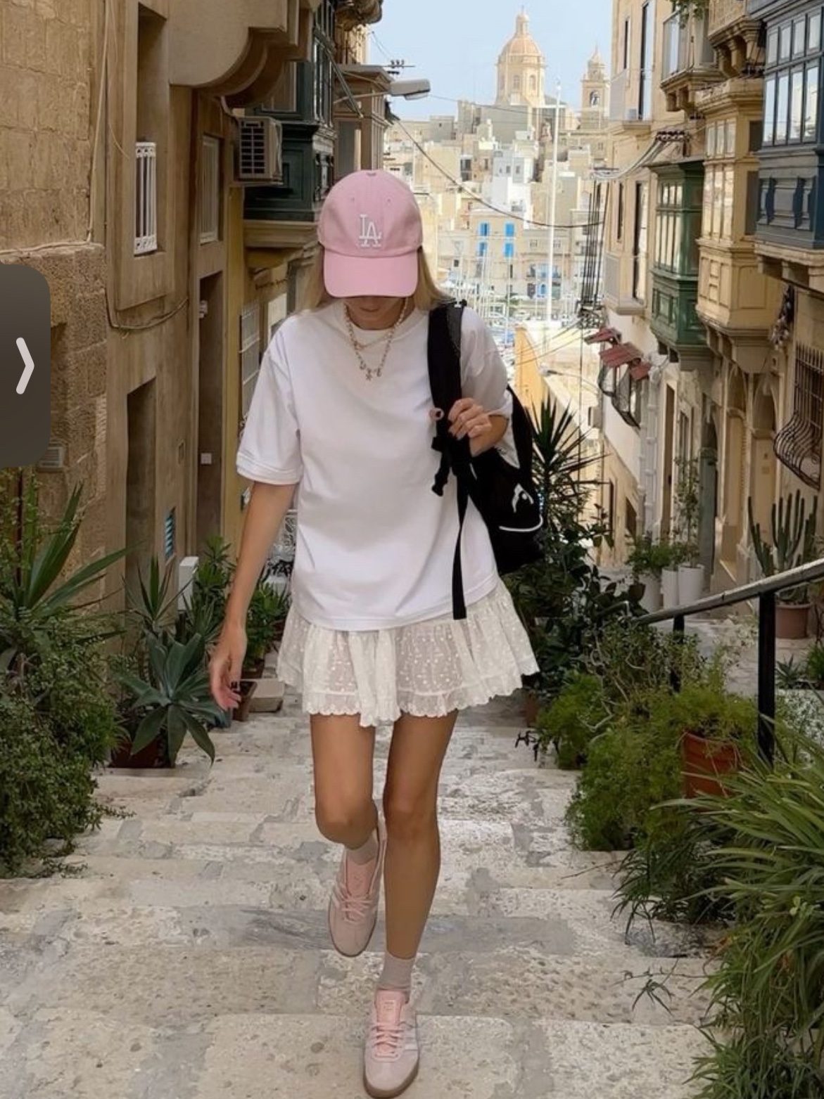 (W) Adidas Gazelle Indoor Sandy Pink Cloud White, (W) Adidas Samba LT Earth Strata Core White 착용 스타일 - 1