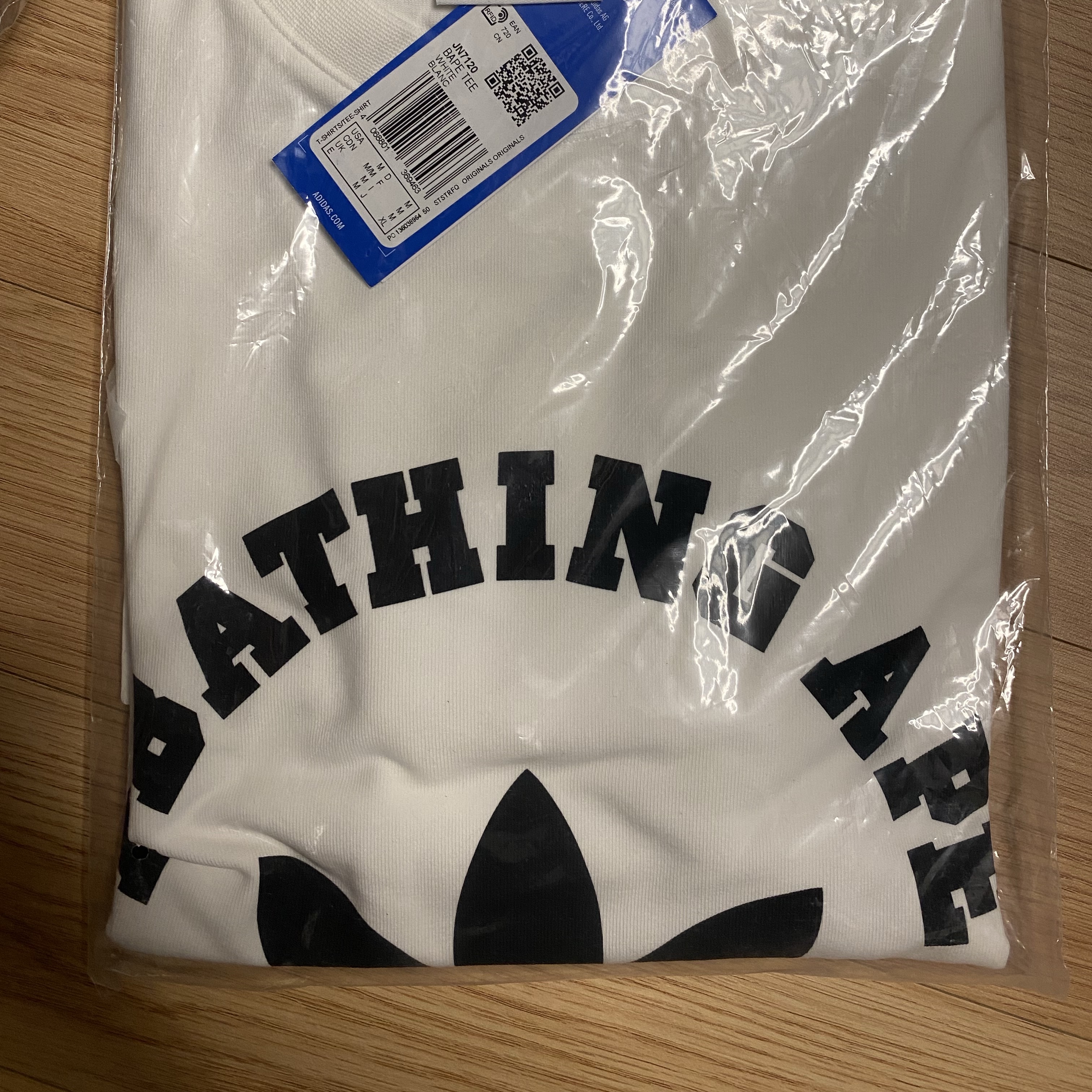 Adidas x BAPE T-Shirt White - US Sizing 착용 스타일