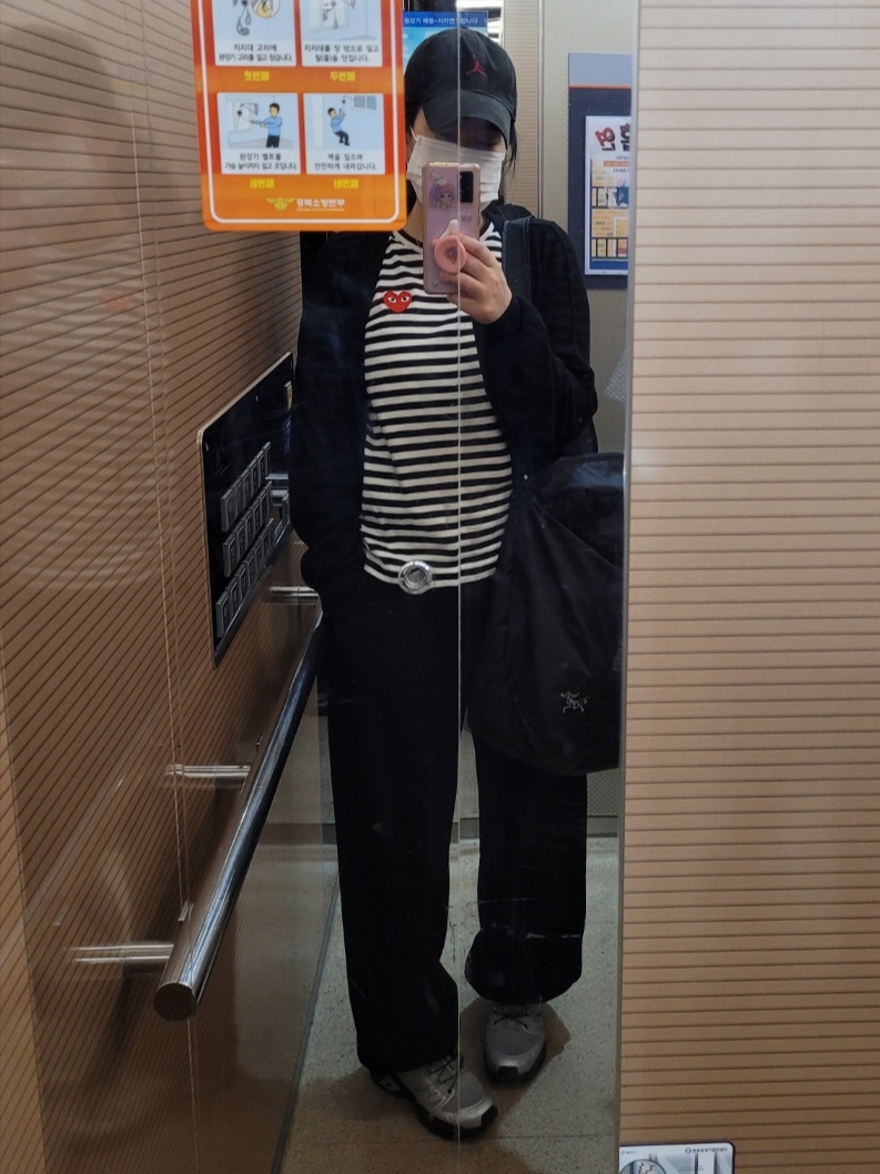 Arc'teryx Heliad 12 Tote Black, Salomon XT-Wings 2 Ghost Gray Silver Reflective 착용 스타일 - 1